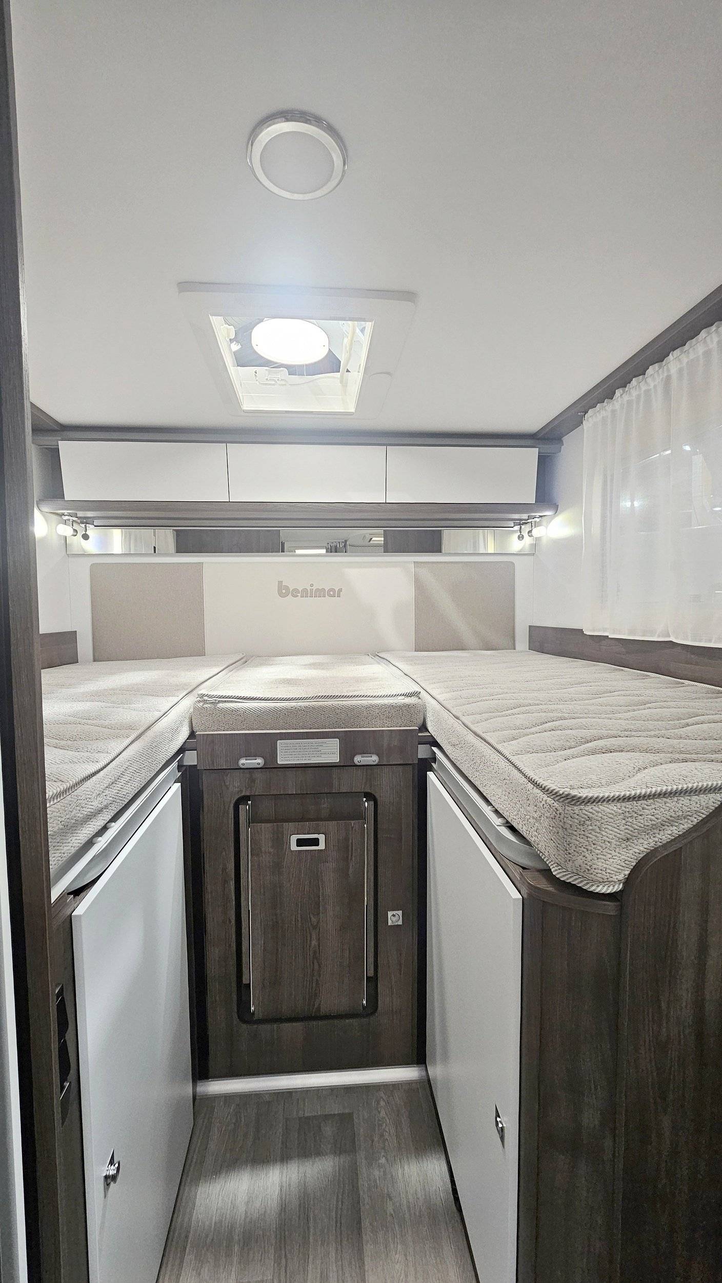 Berth Ford - Yescapa