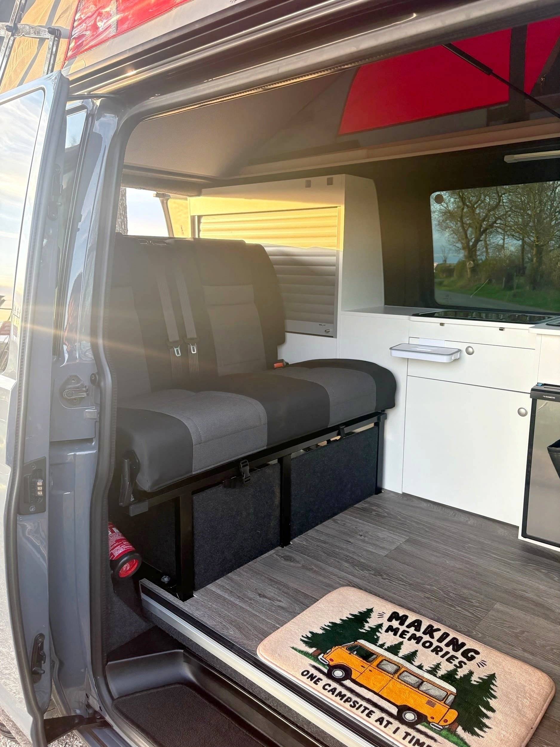 Volkswagen Transporter 2,0 l 102 ch