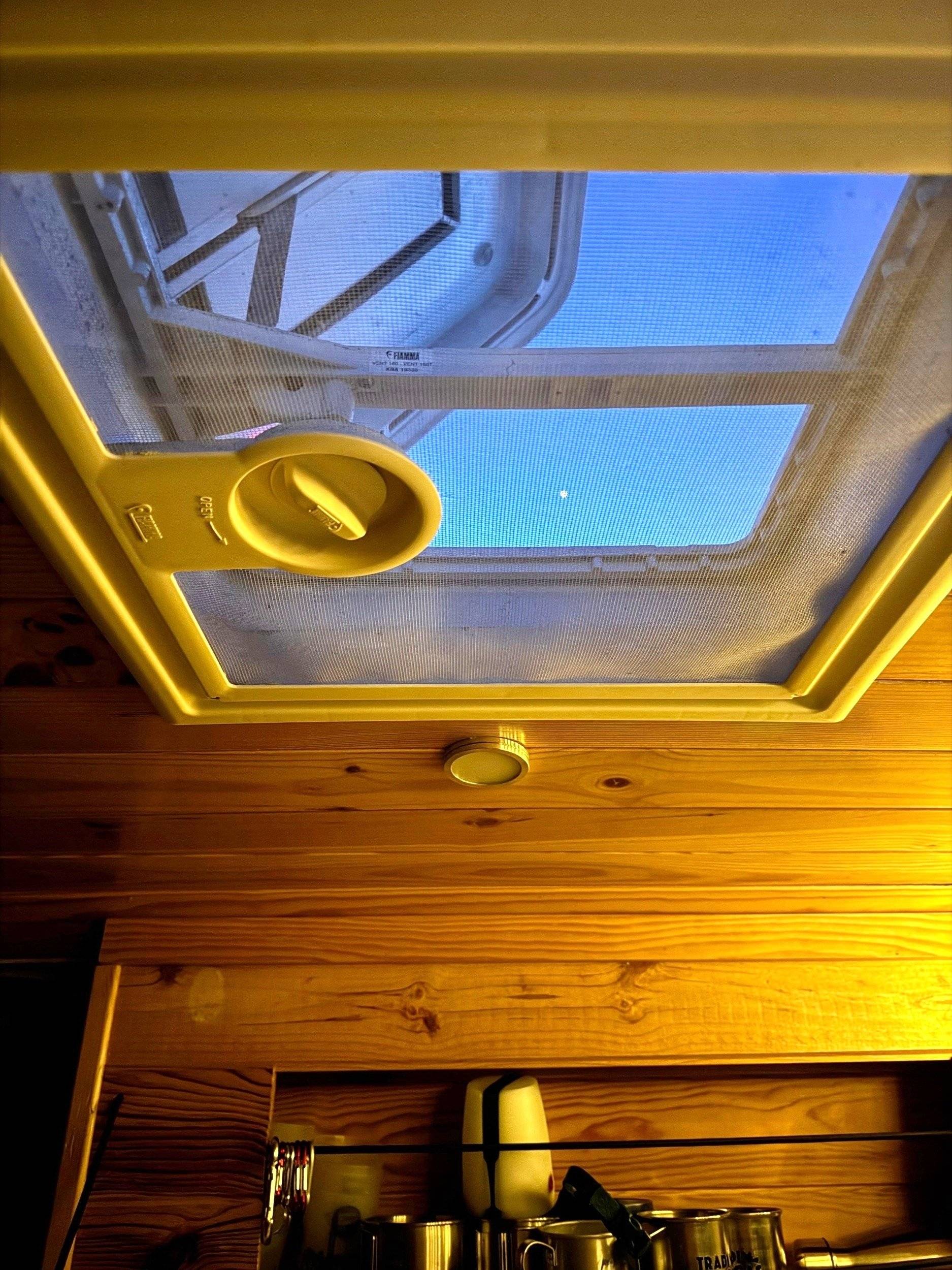 Volkswagen Transporter T4 2.4D