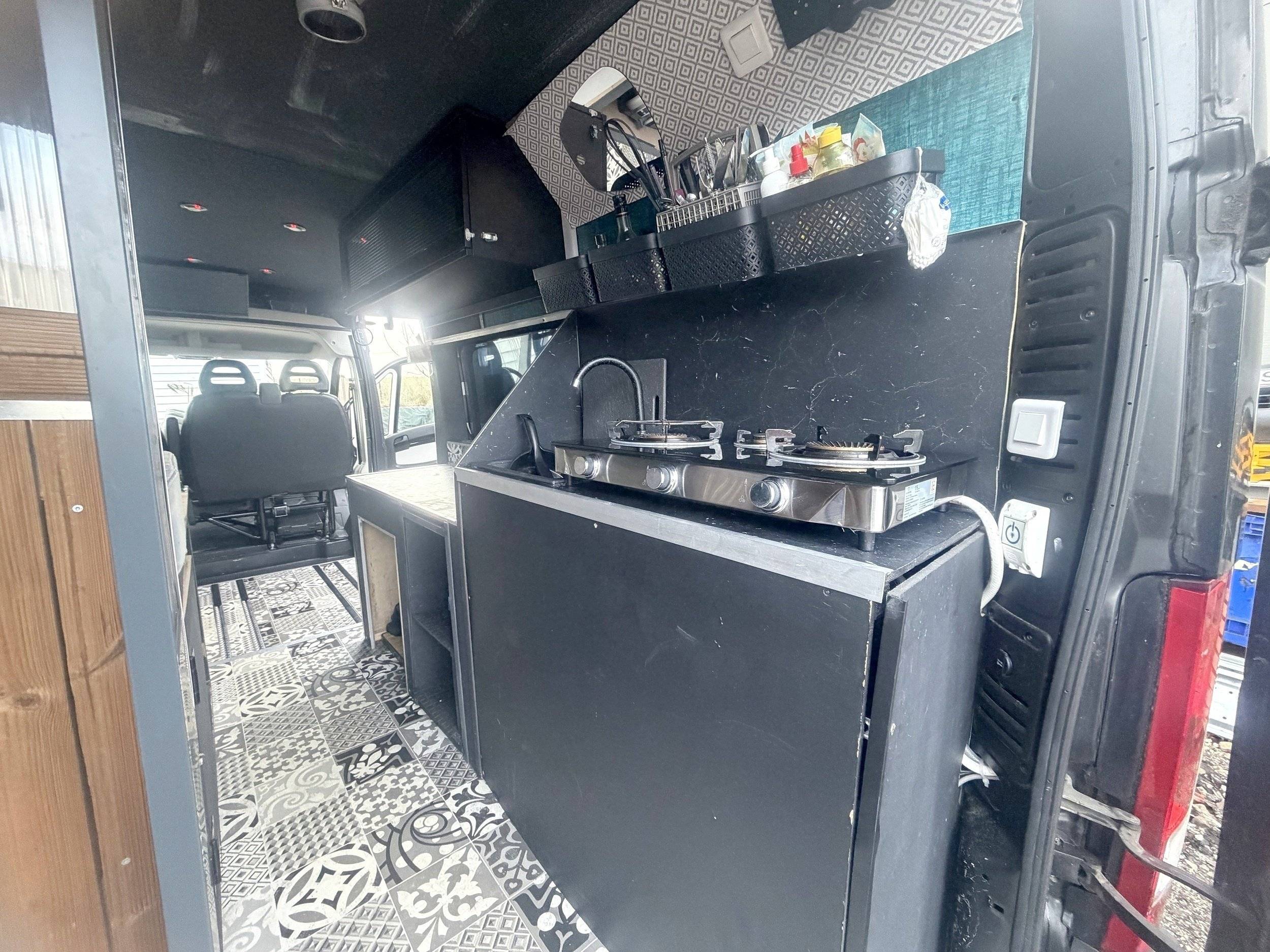 Kitchenette Citroën Jumper 2,0 l 130 ch - Yescapa