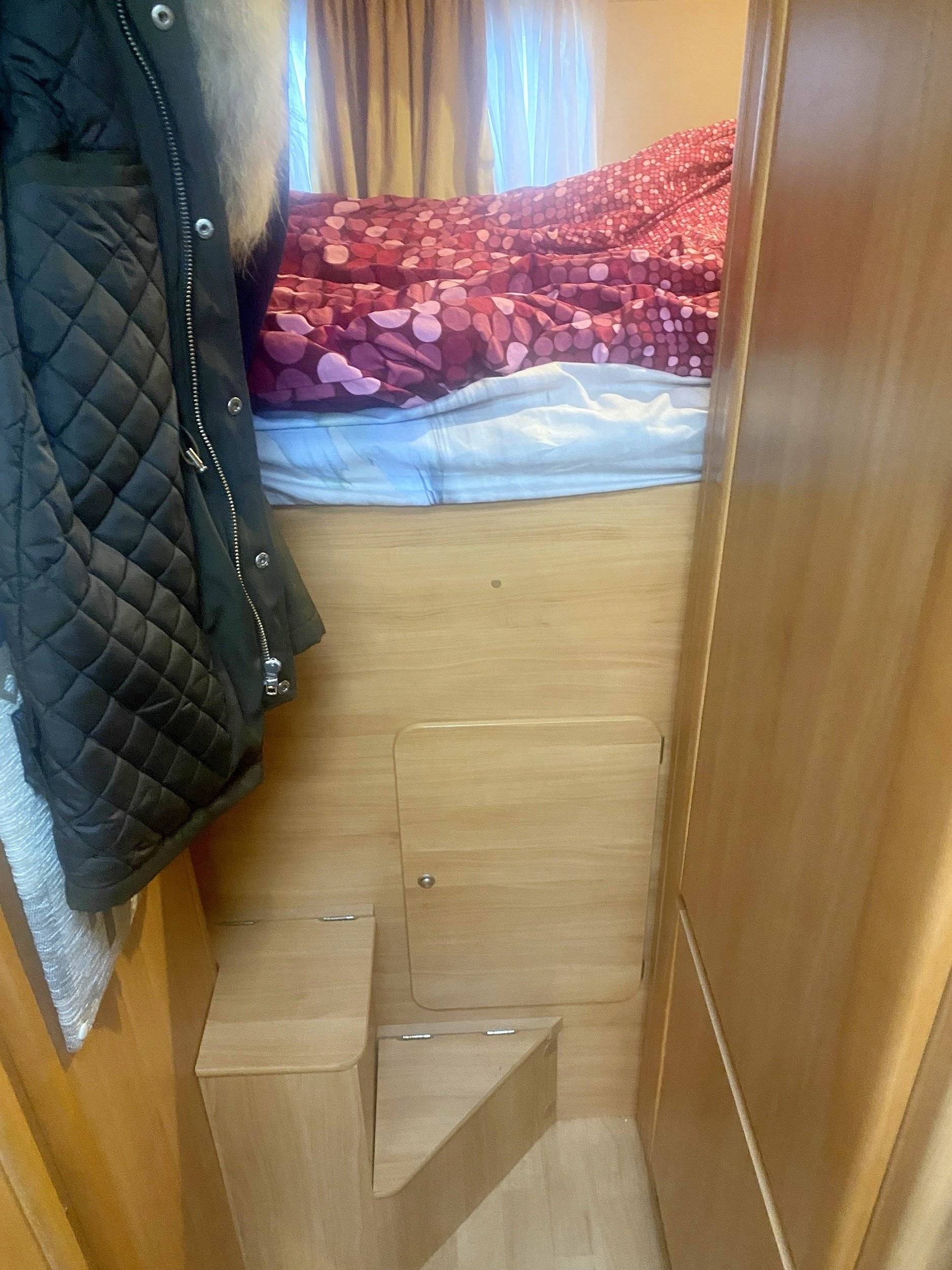 Couchages Fiat Ducato 2.8 jtd - Yescapa