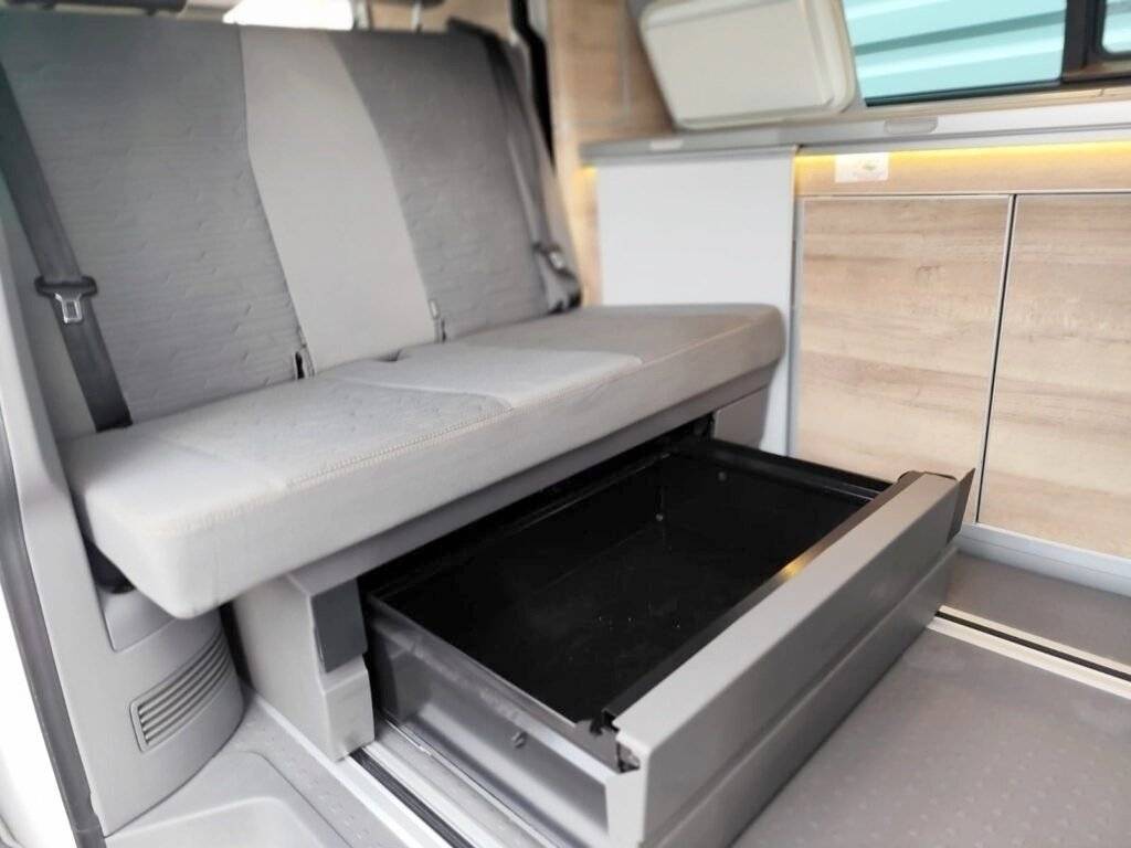 Volkswagen Volkswagen T6.1 California COAST