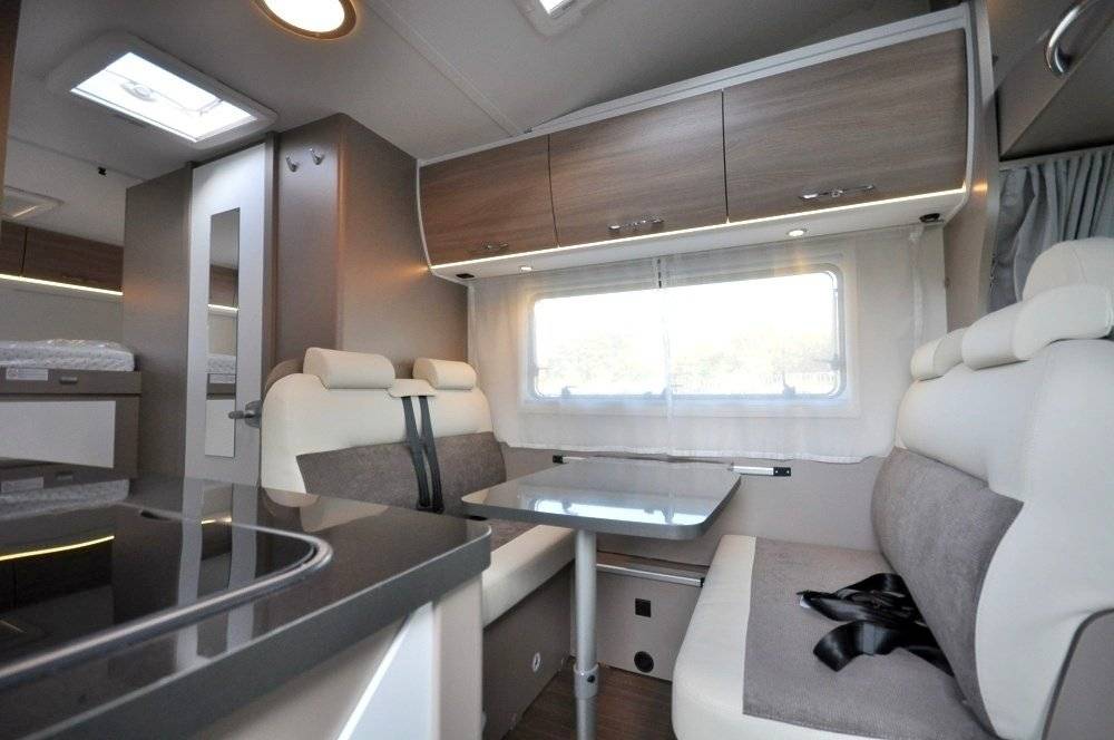 Dinette Fiat - Yescapa