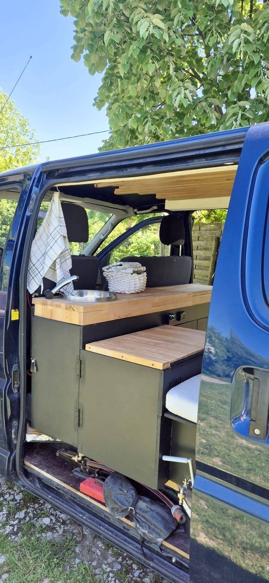 Fait maison TOYOTA HIACE