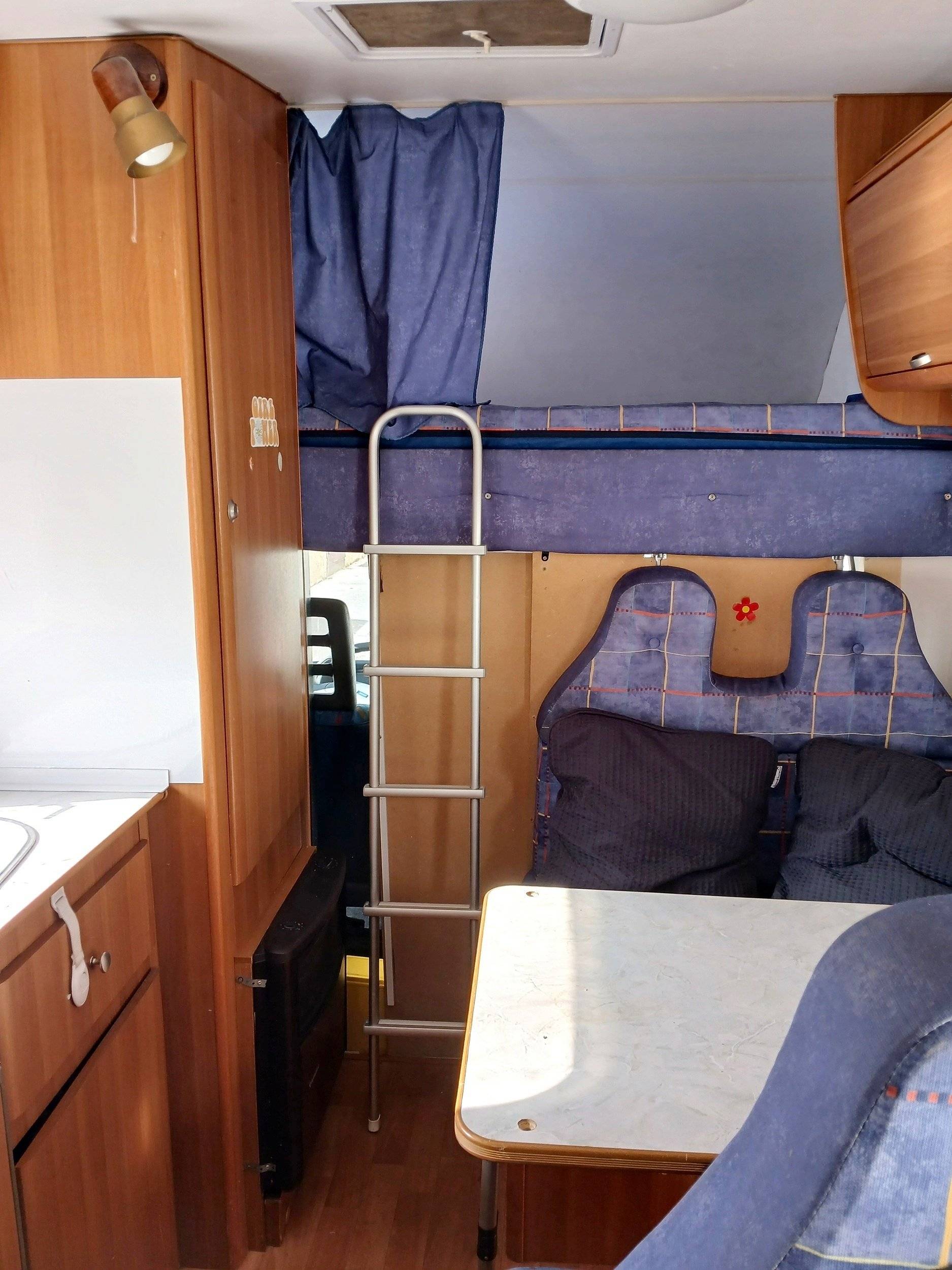 llits Fiat Ducato 1.9TD - Yescapa