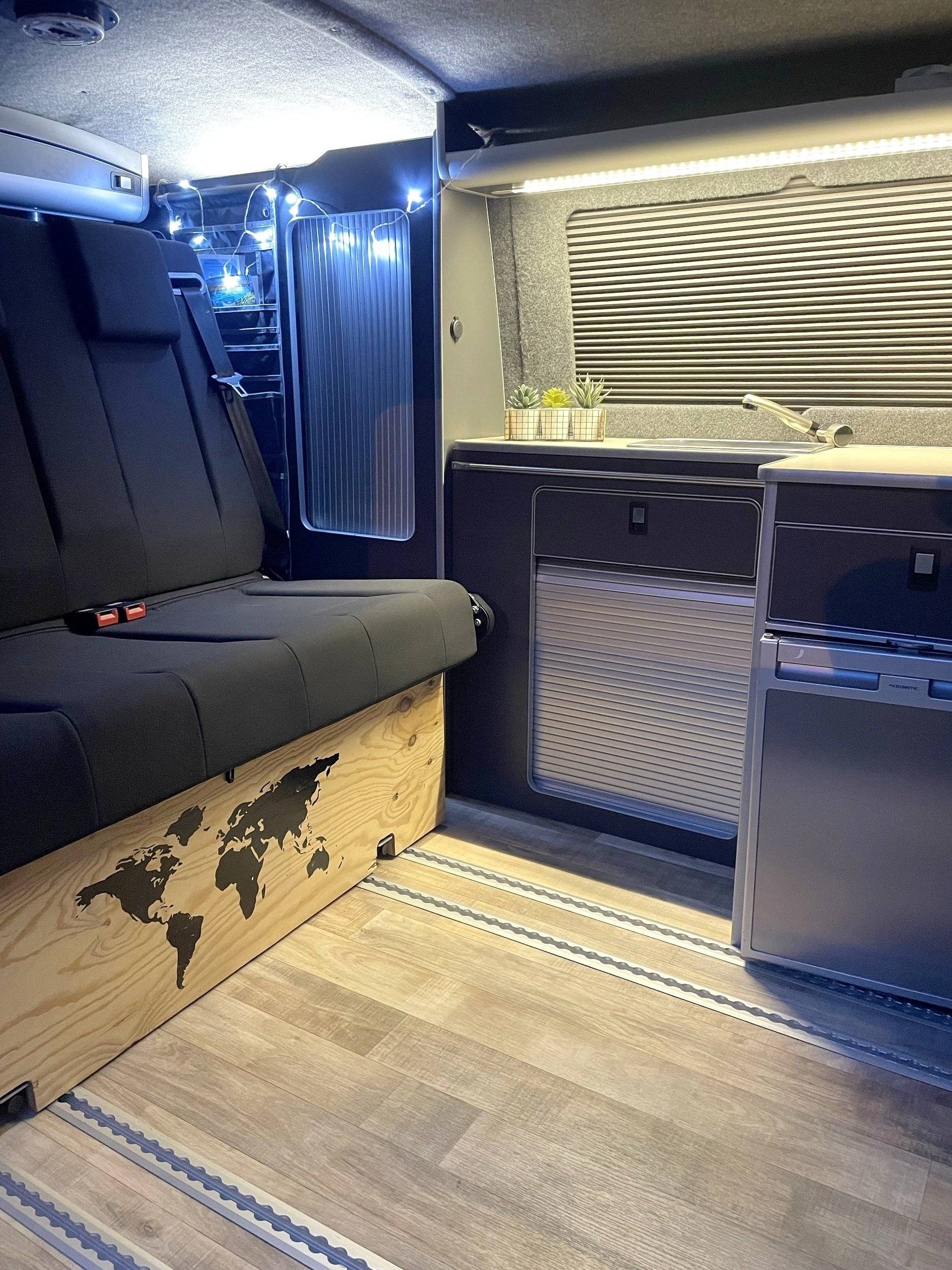 Volkswagen T5 2,0 l 140 ch