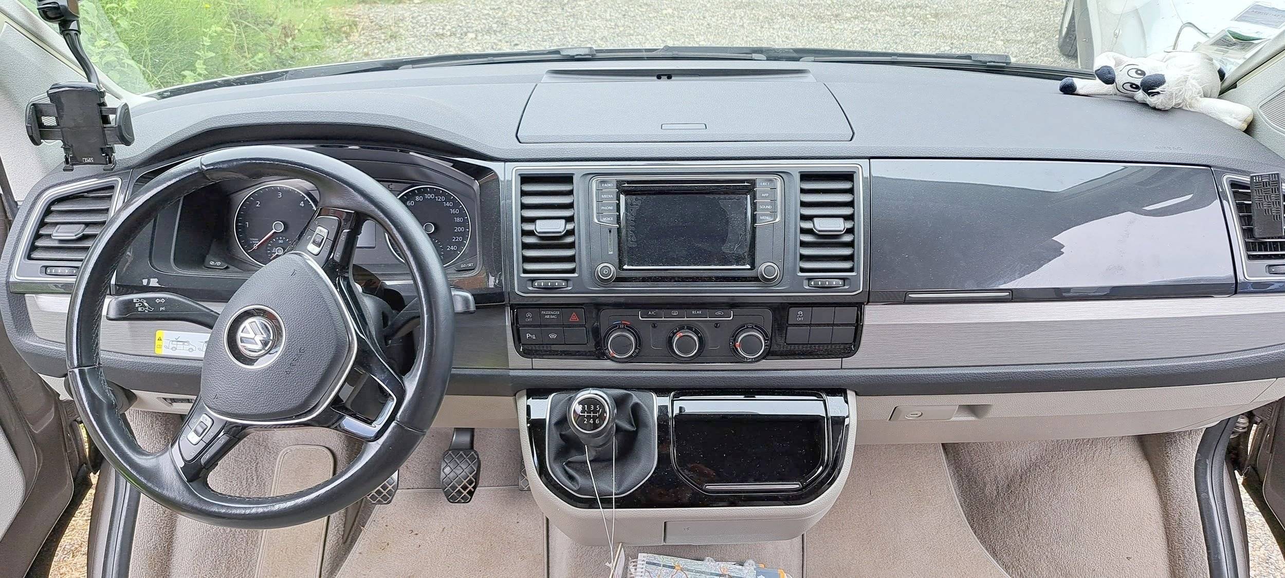 Volkswagen California Coast