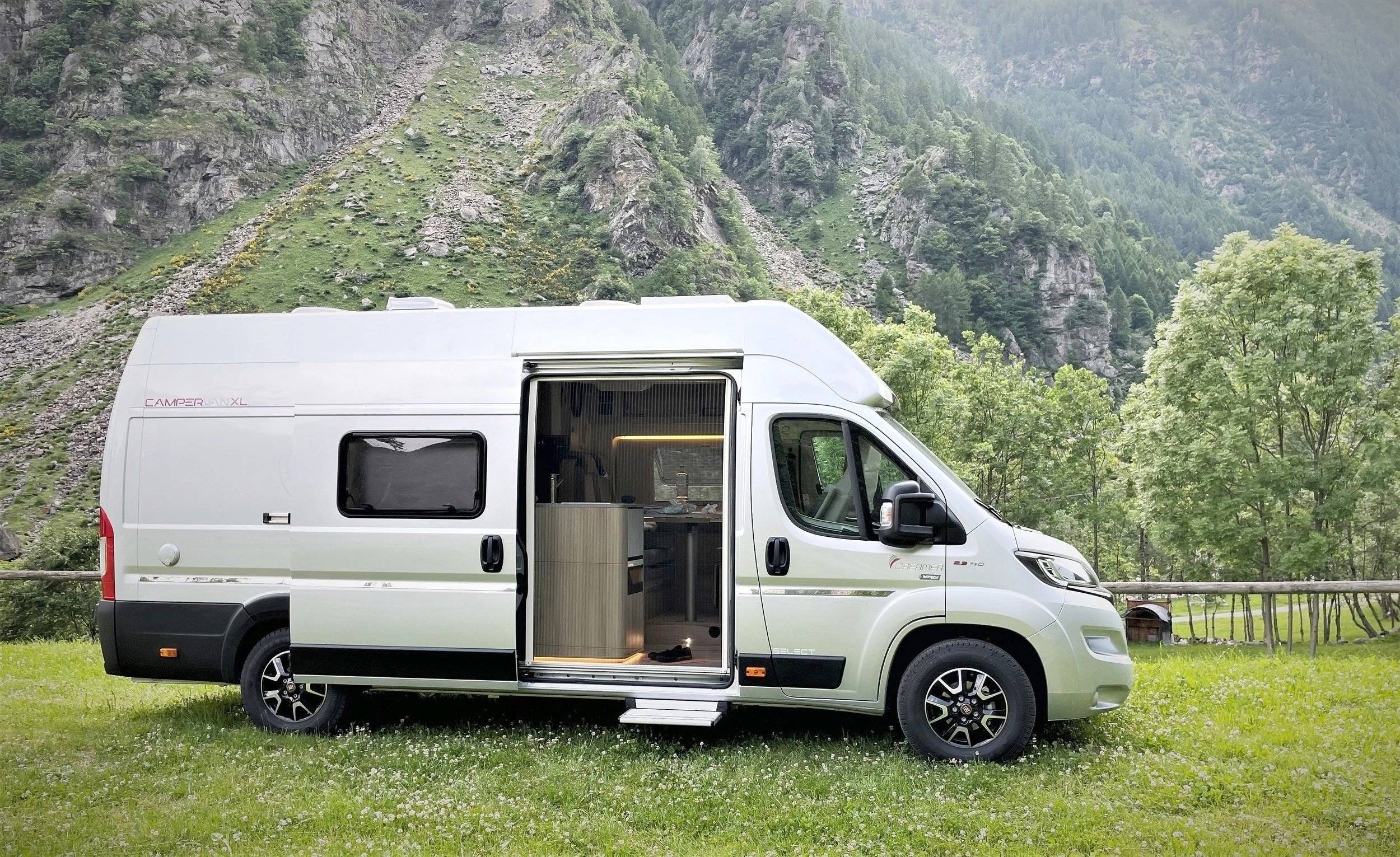 Rapido Dreamer Van XL