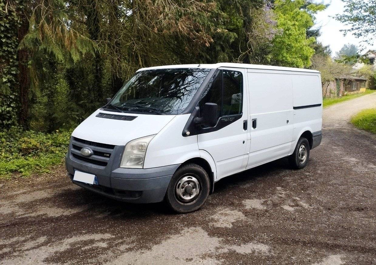 Location Van - Rennes - 78308 - Ci ford transit - Yescapa