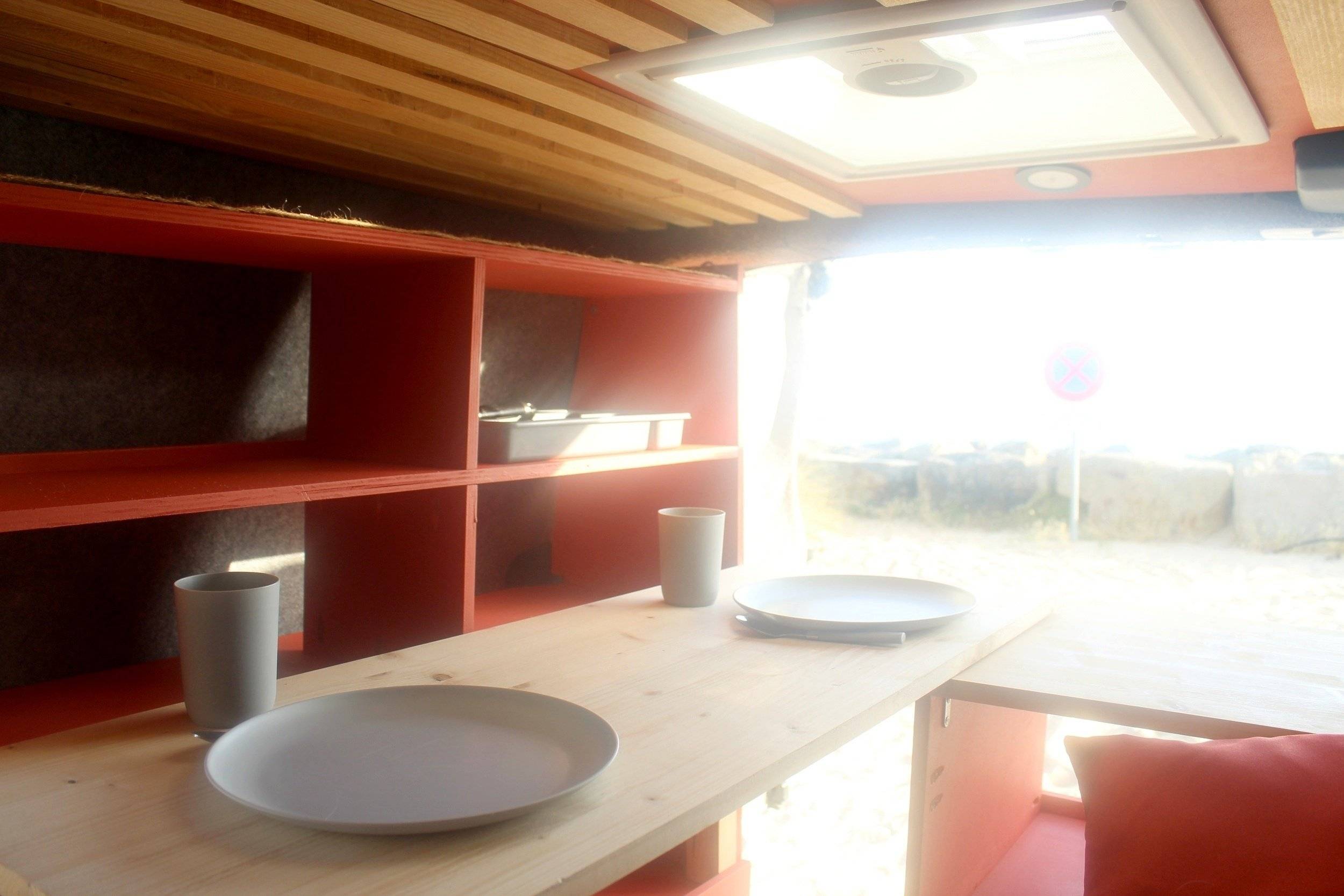 Coin repas Peugeot peugeot expert - Yescapa