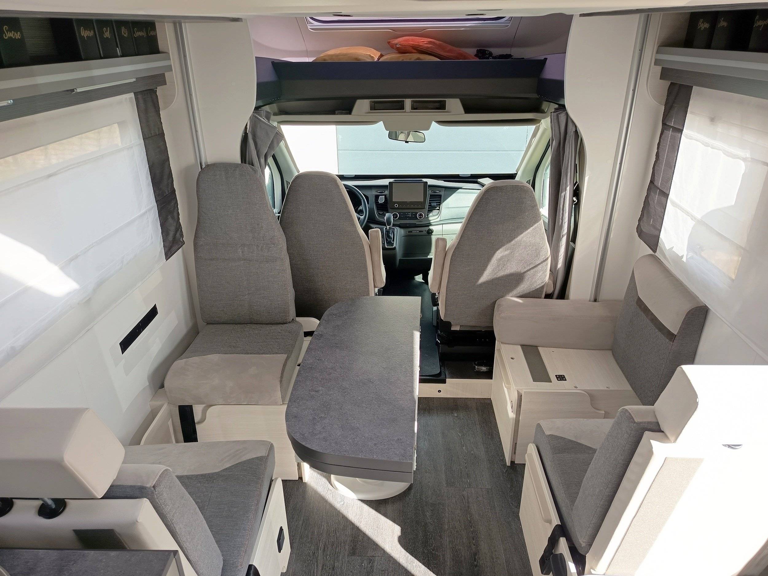 Challenger 380 GRAPHITE