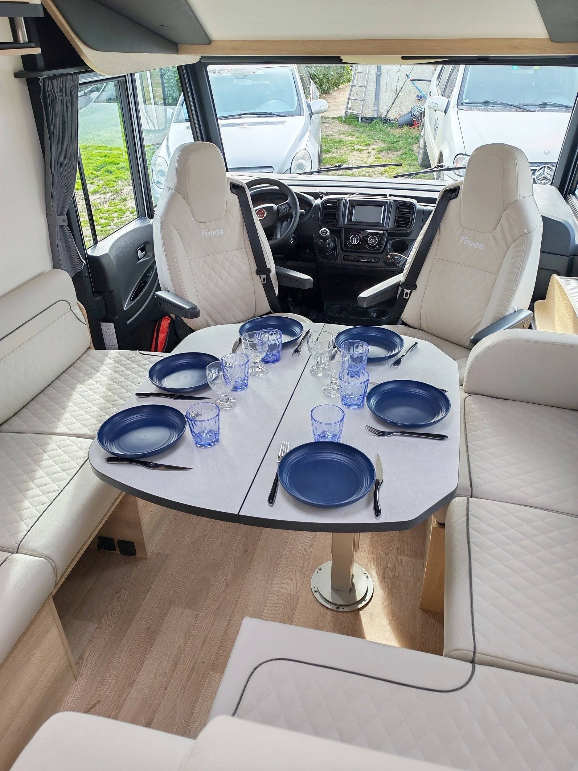 Menjador Fiat - Yescapa