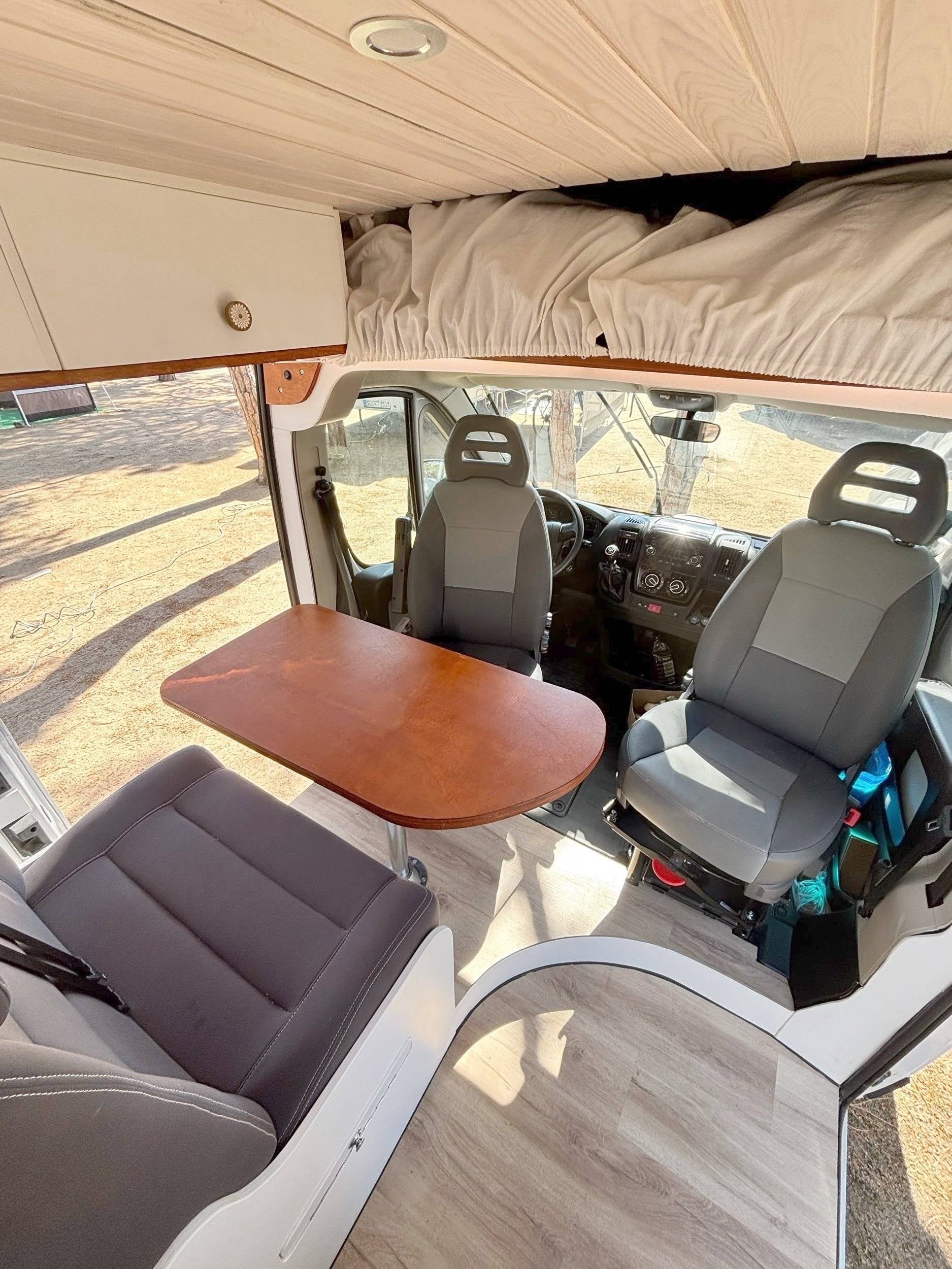 Comedor Fiat Ducato 2,2 l Multijet 130 ch. - Yescapa
