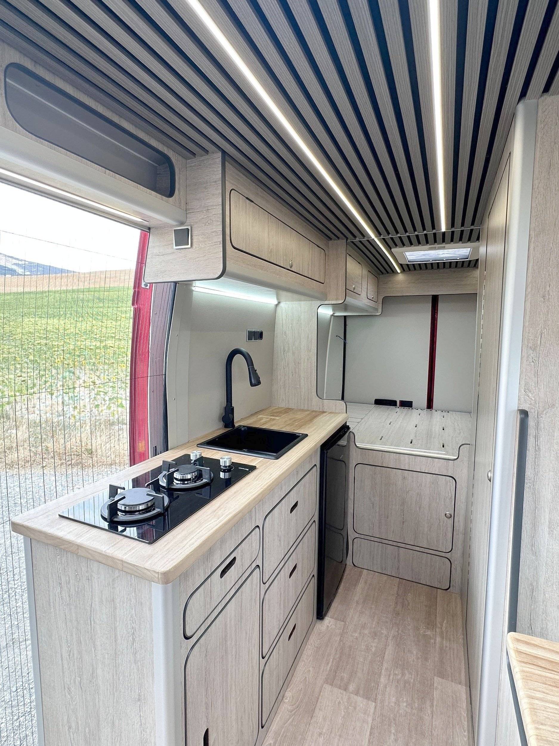 ELI CAMPER PEUGEOT BOXER L3H3