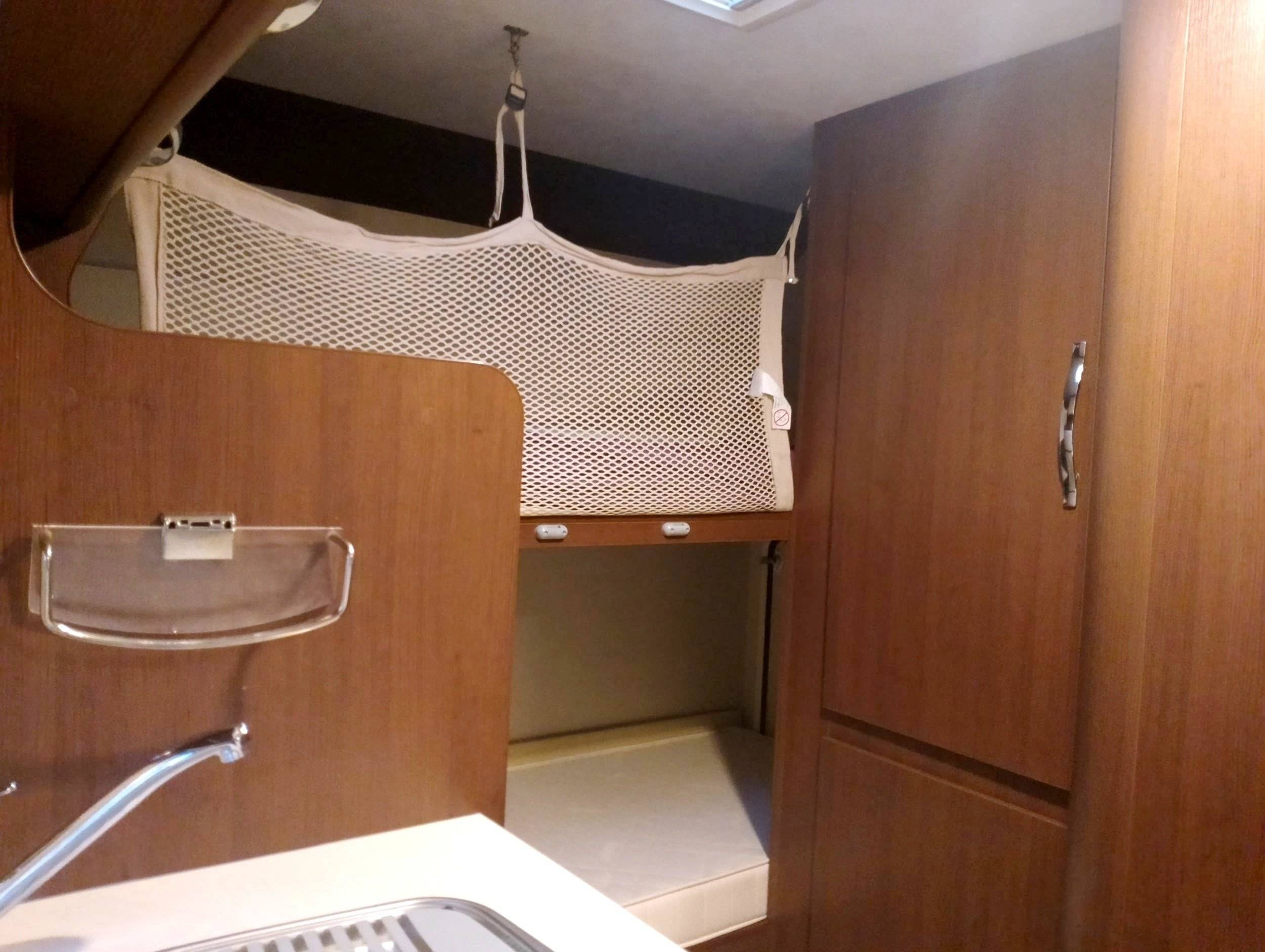 Berth Fiat 2,0 l 115 ch - Yescapa