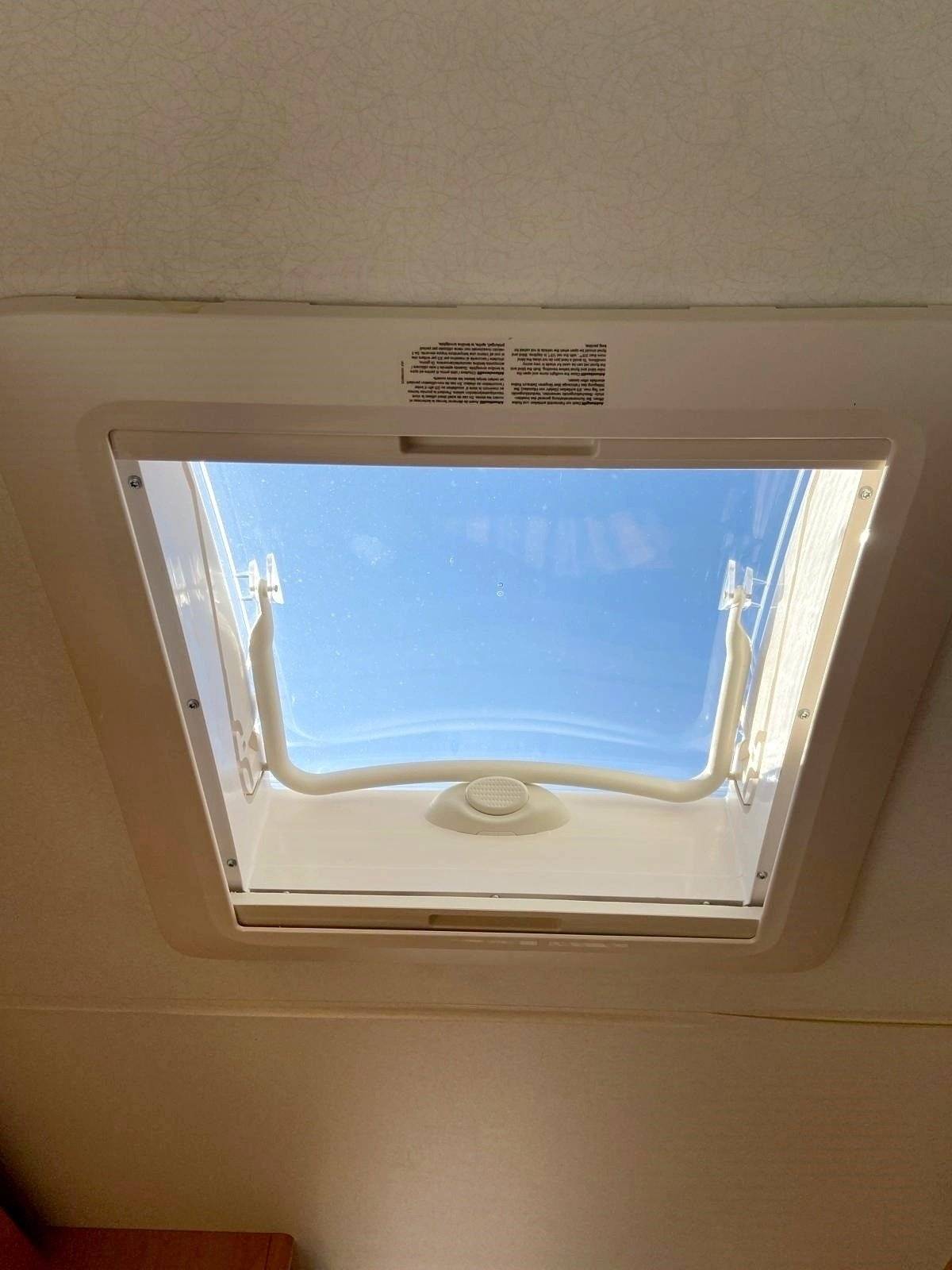 Challenger CHALLENGER GENESIS 43 eb