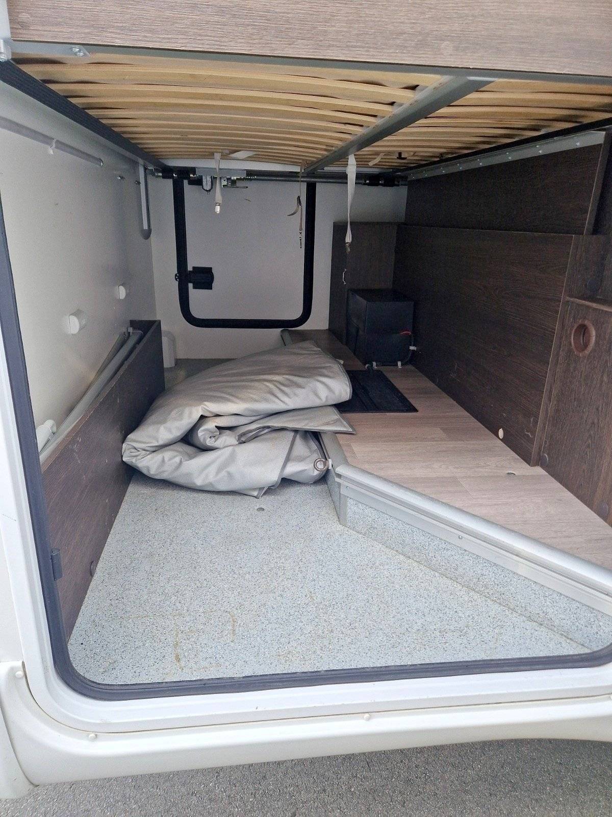 Coachbuilt RV 