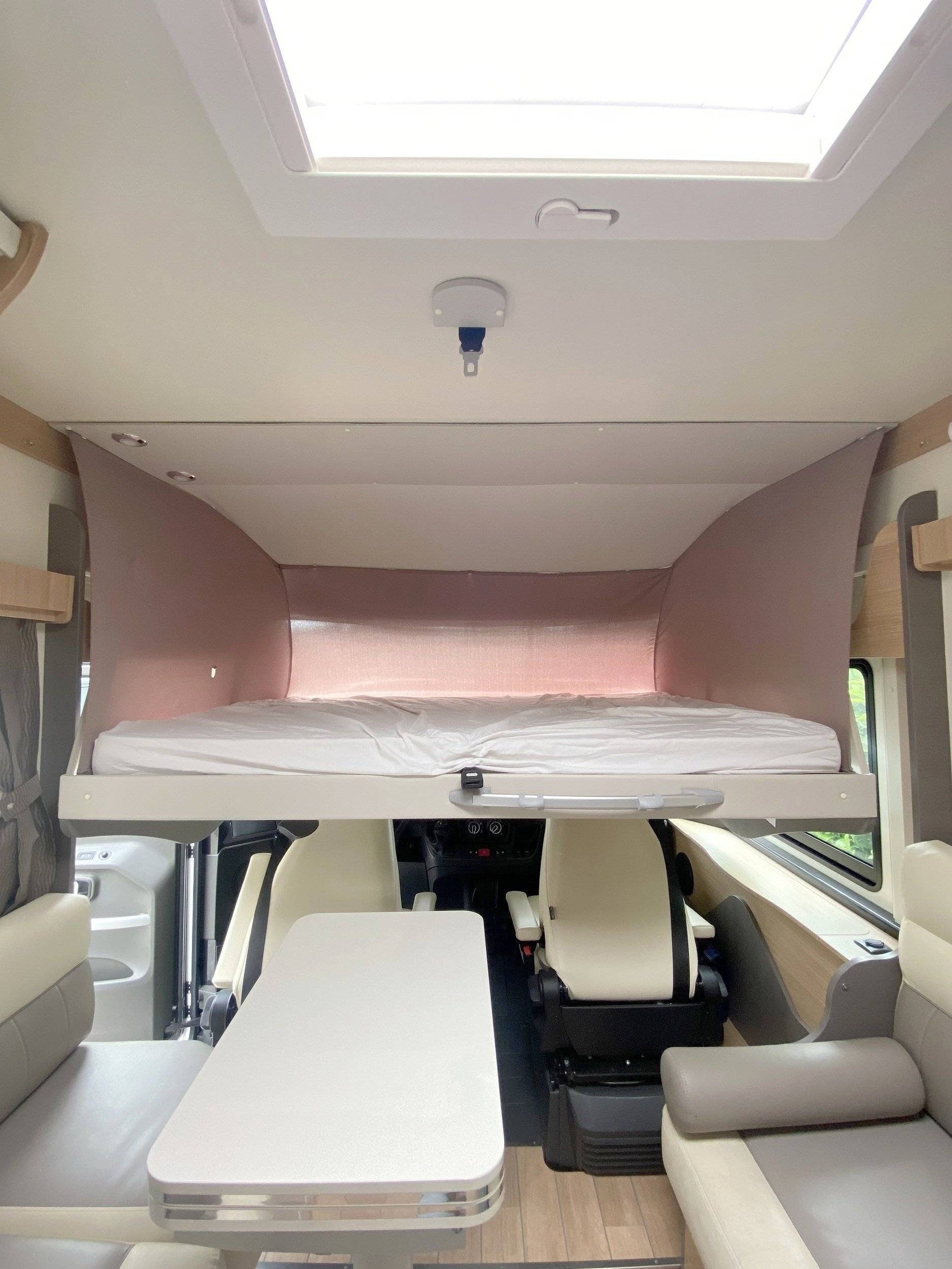 Mclouis NEVIS 372G pack S