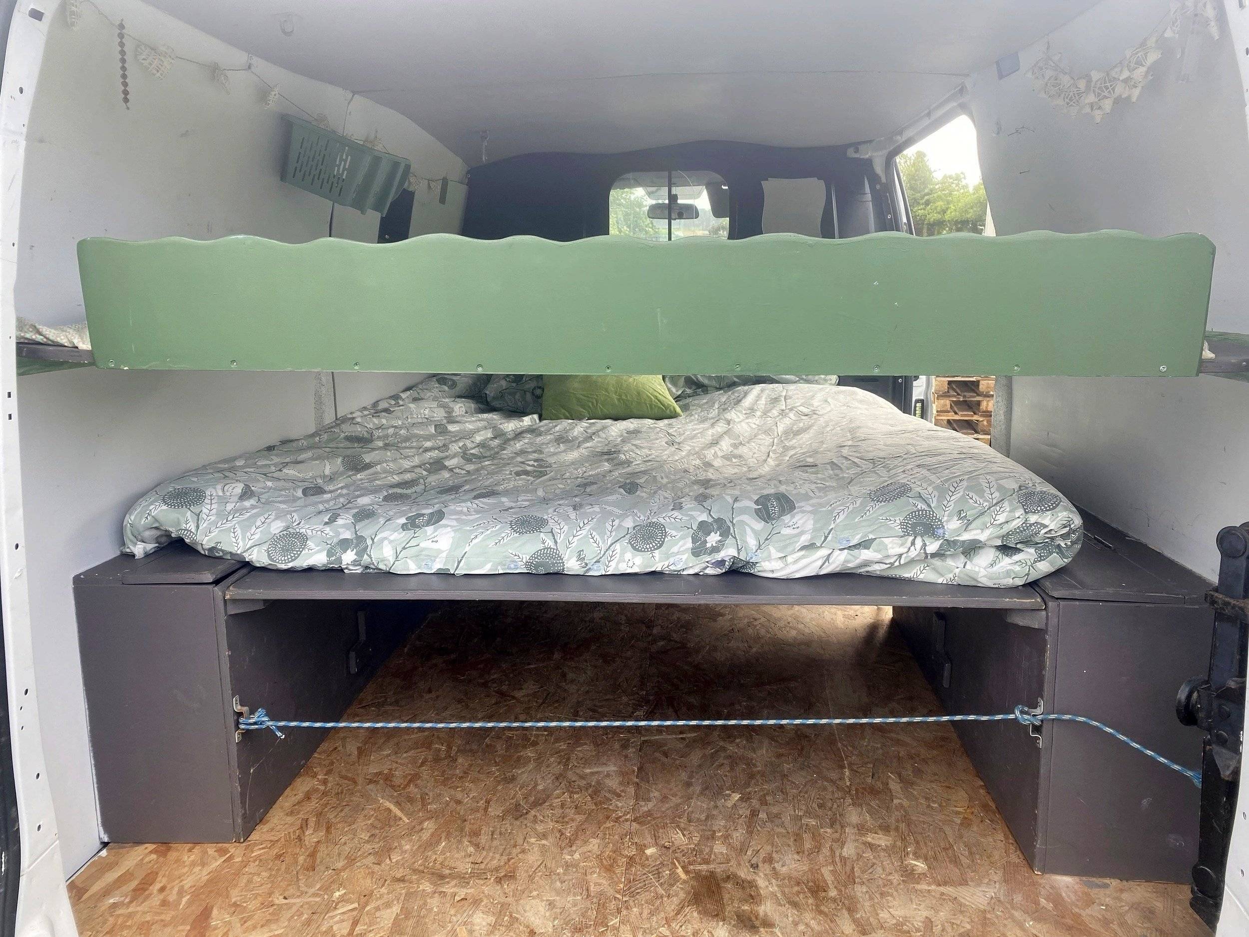 Schlafplätze Mercedes Vito 111 - Yescapa