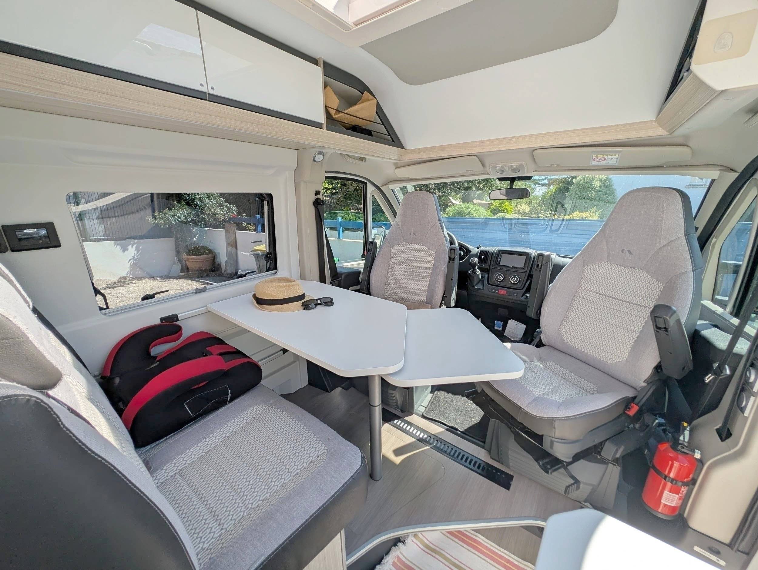 Adria adria twin axess 600 sp family