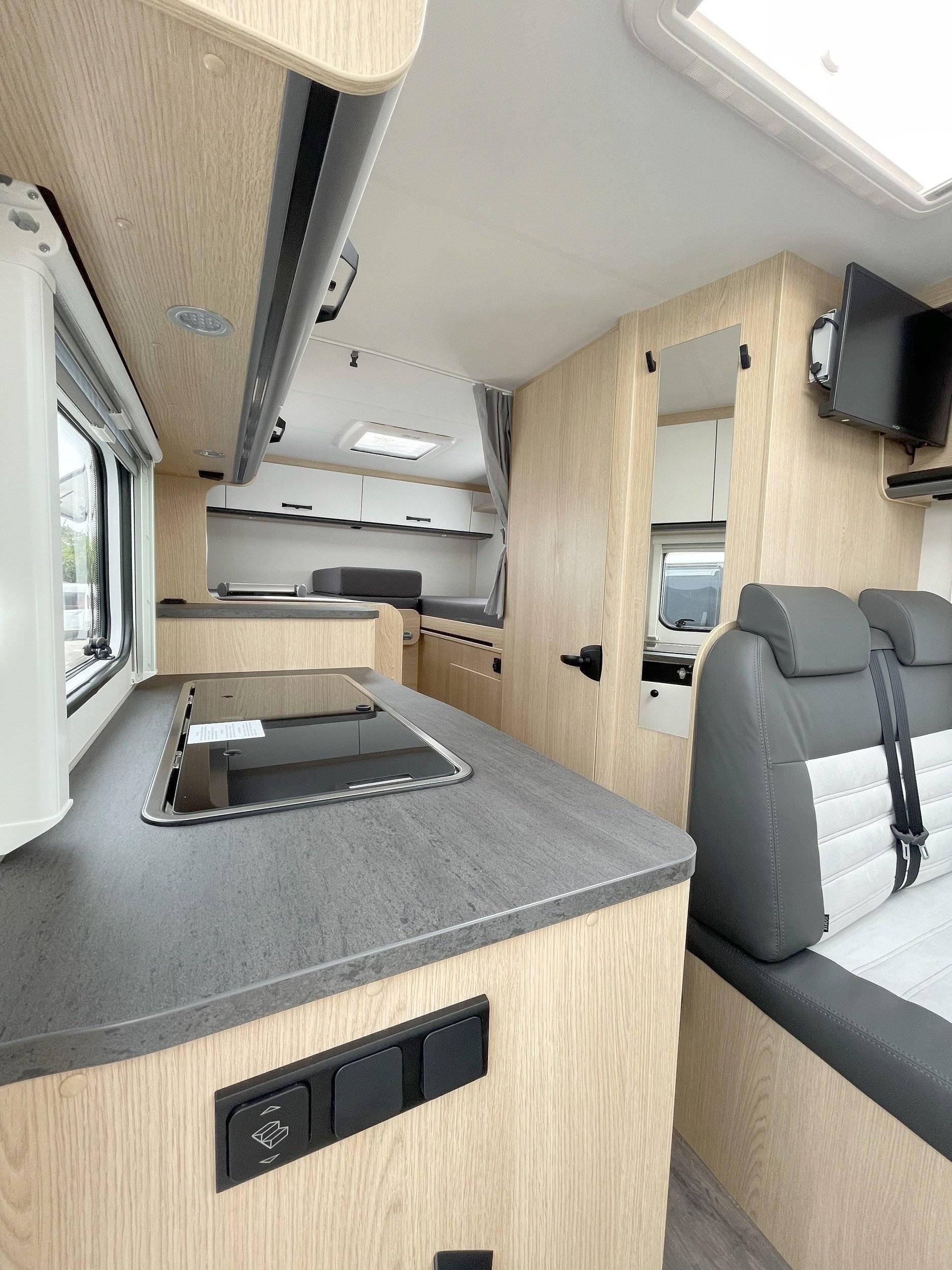 Sunlight Sunlight V 66 Adventure Edition