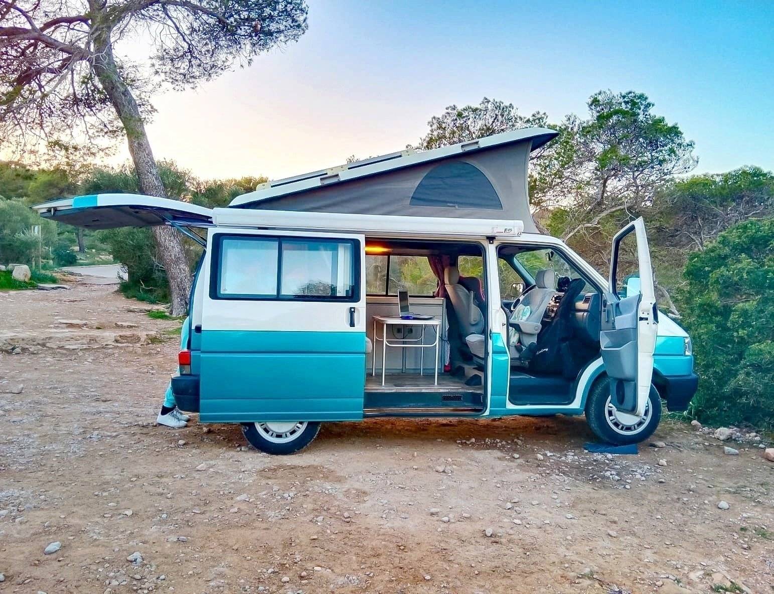 'COPINYA' Furgo Camper
