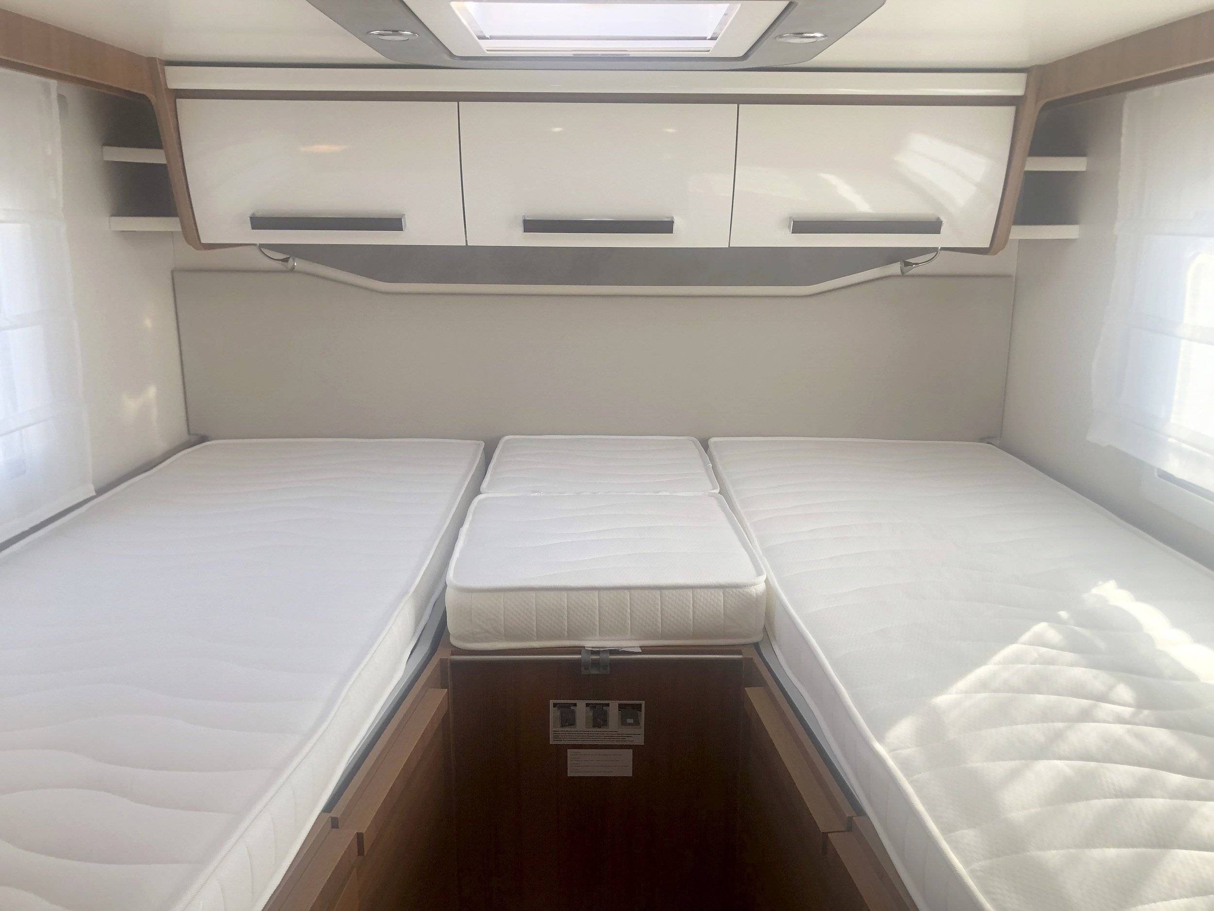 Elnagh Elnagh  Baron