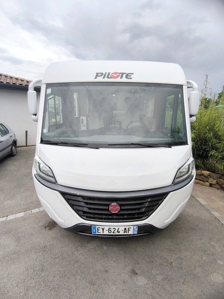 Pilote pilote G700 sensation