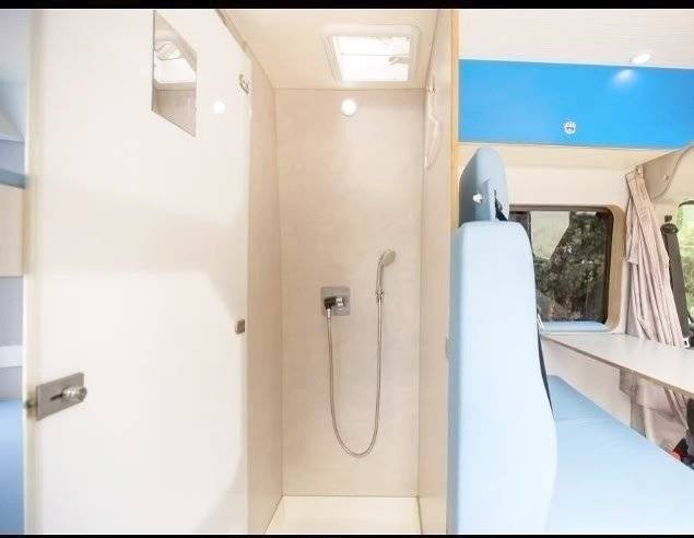 Camper Track 2,0 l 115 ch