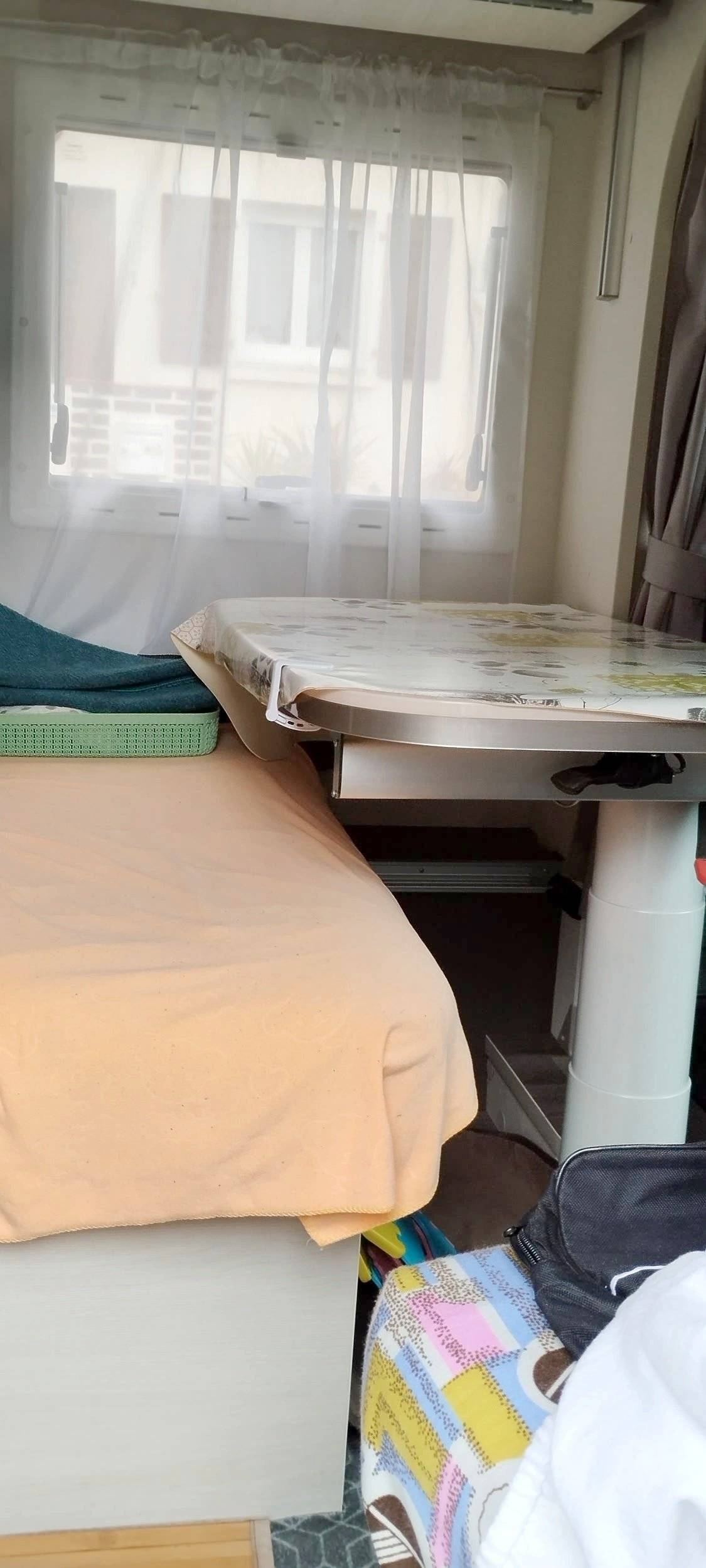 Ford Transit 2,0 l 170 ch