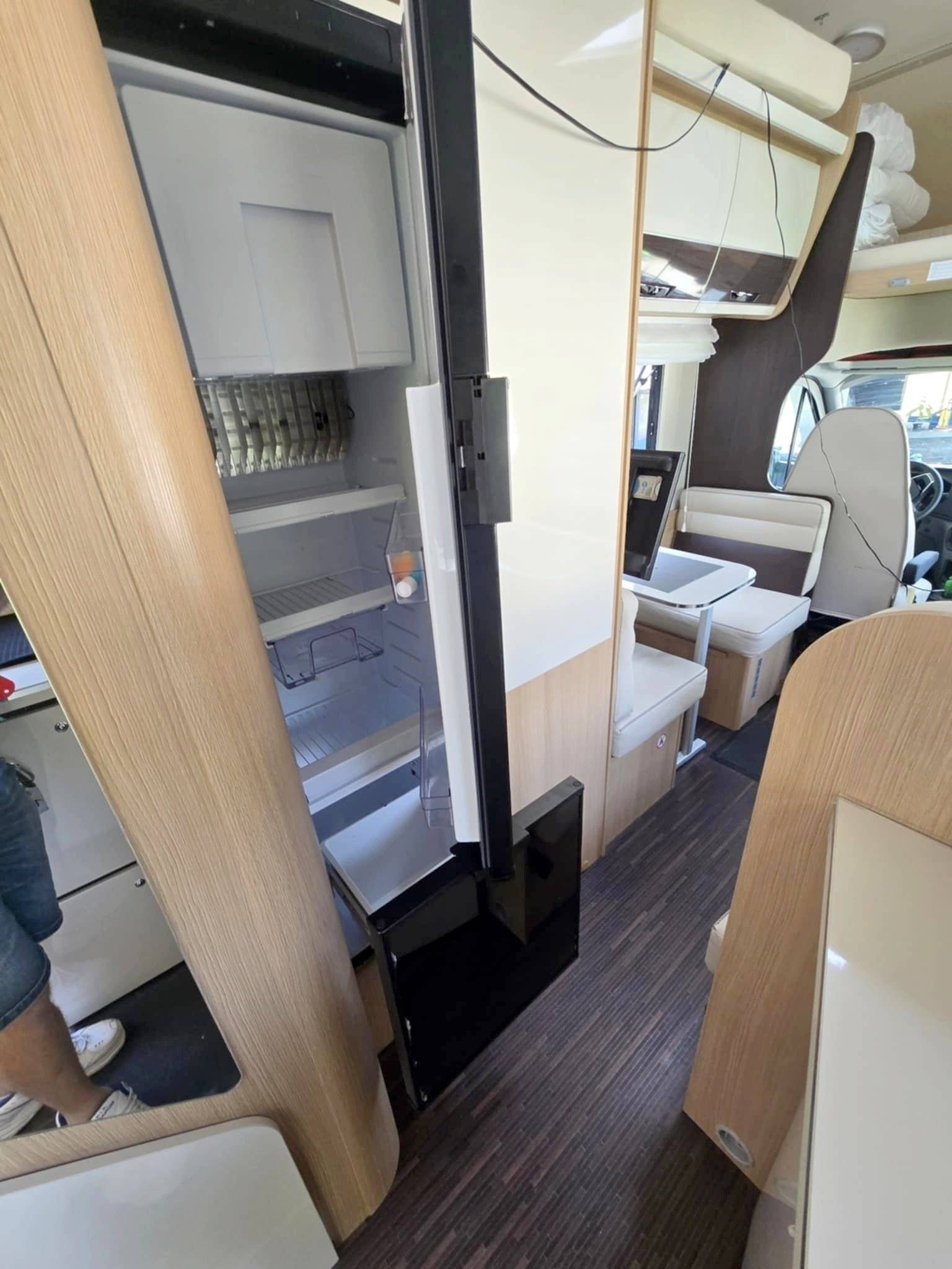 Mclouis Transit 2,0 l 155 ch