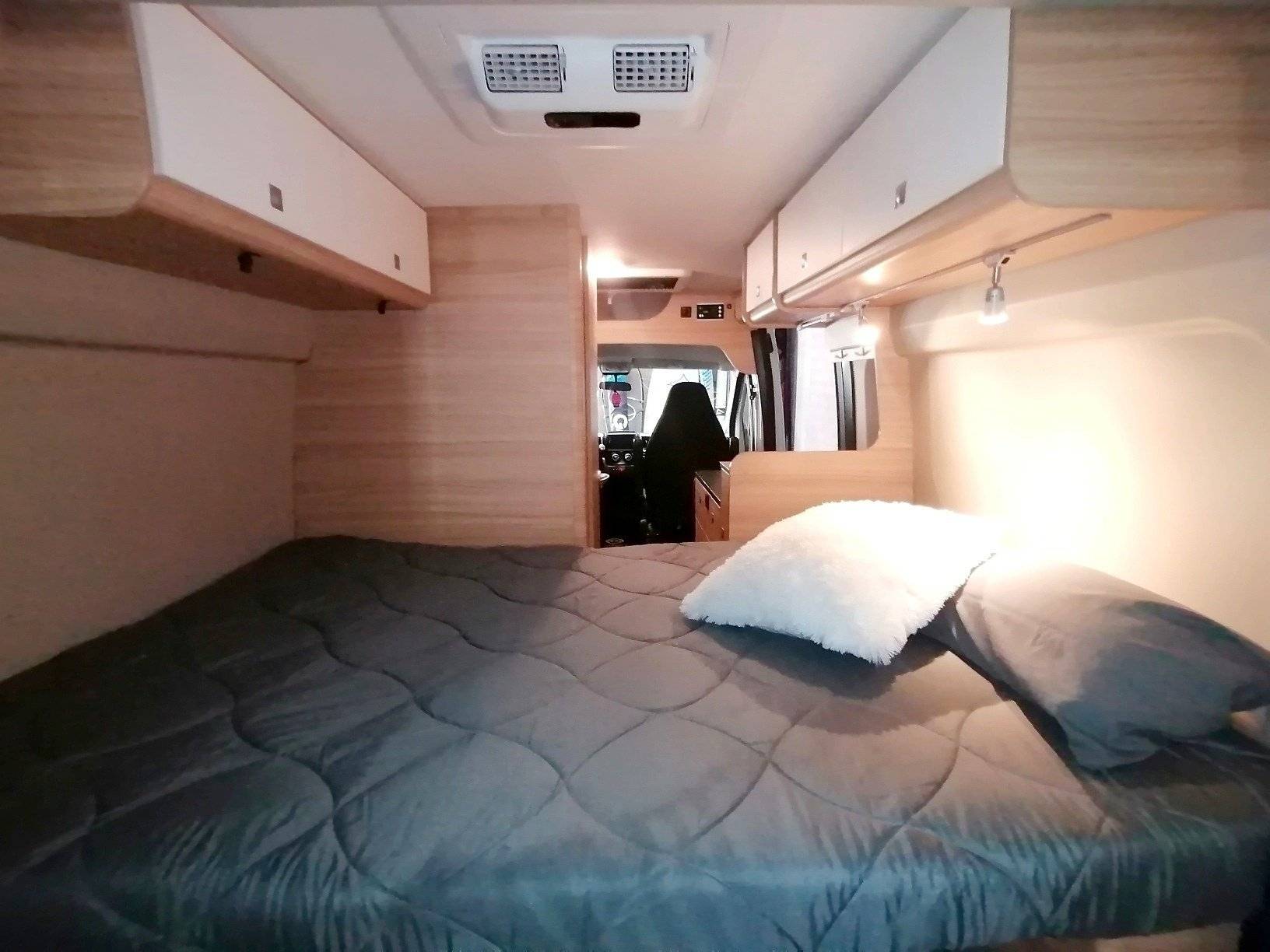 Schlafplätze Fiat Ducato multi jet 130 - Yescapa