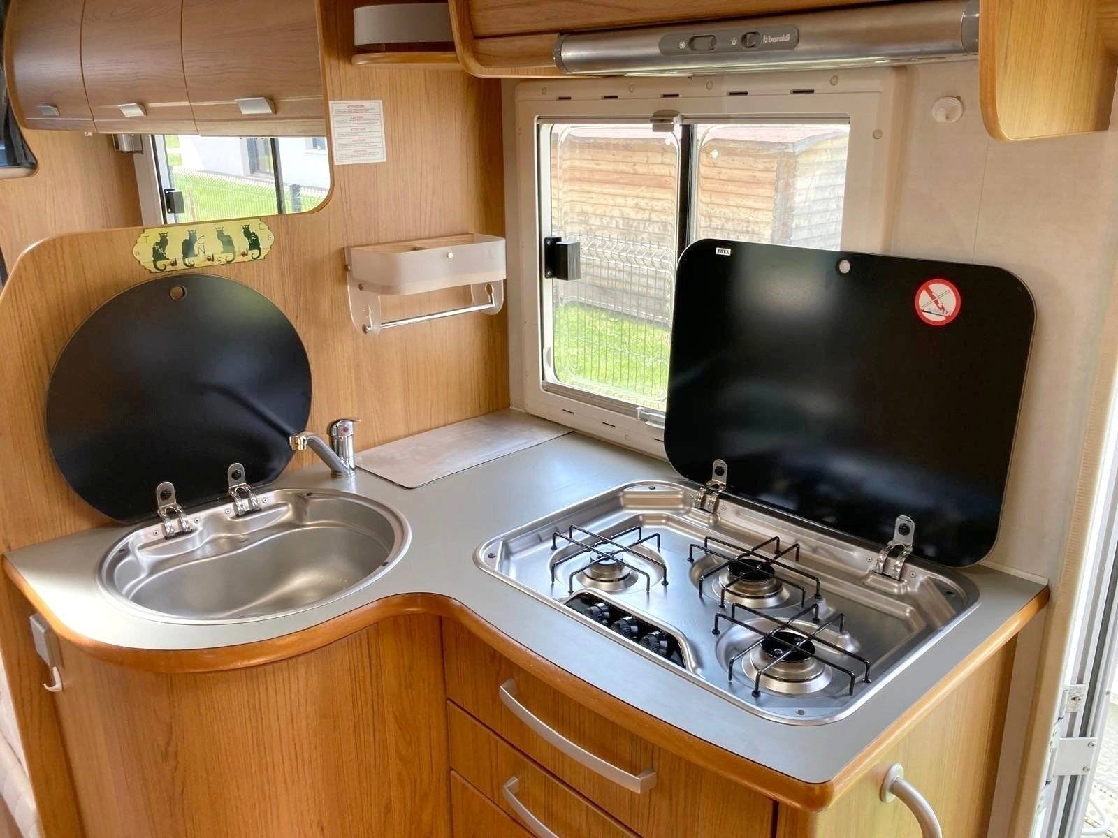 Alpes Camping-Car Ford