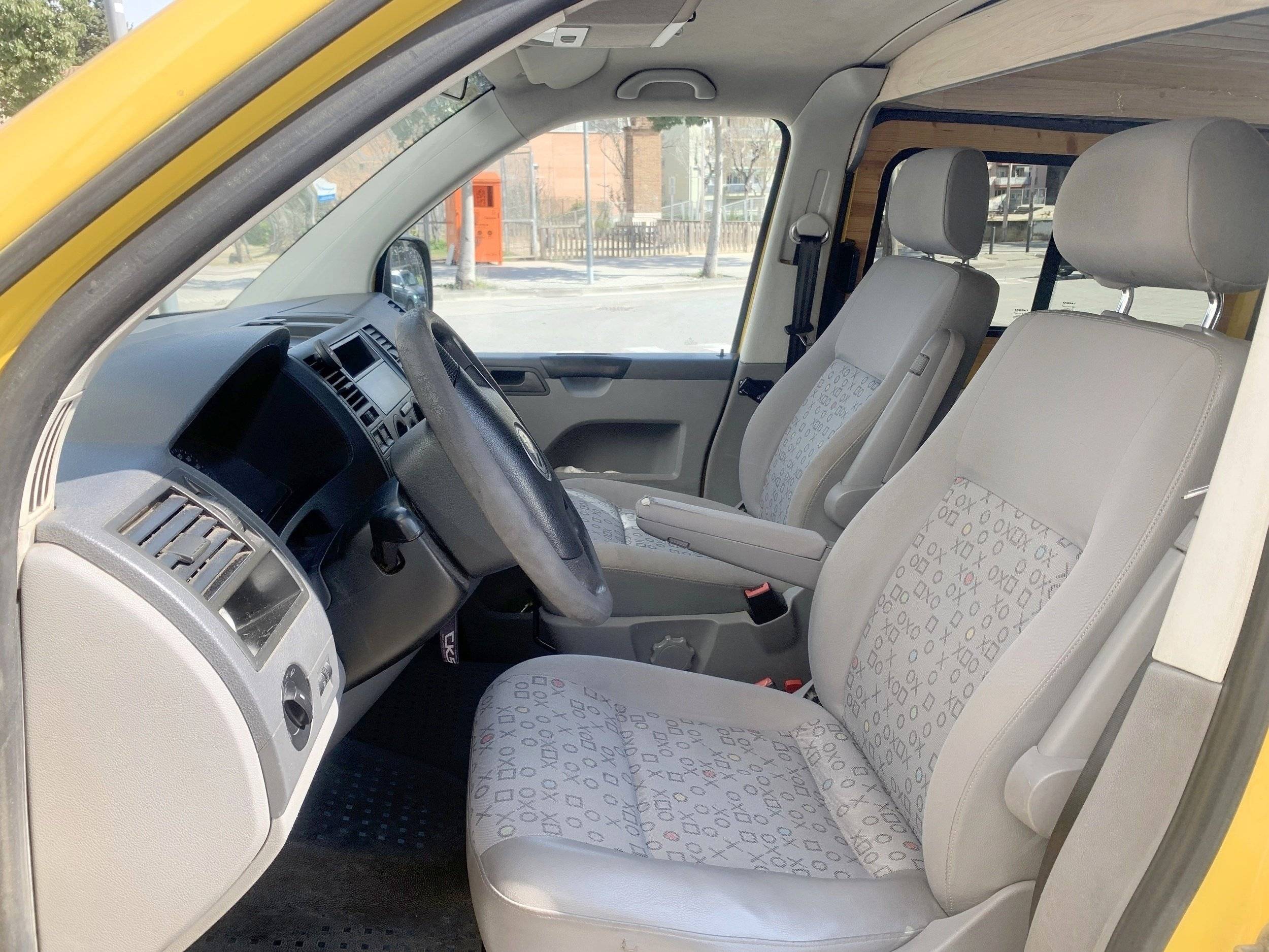 Volkswagen Transporter T5 camperizada