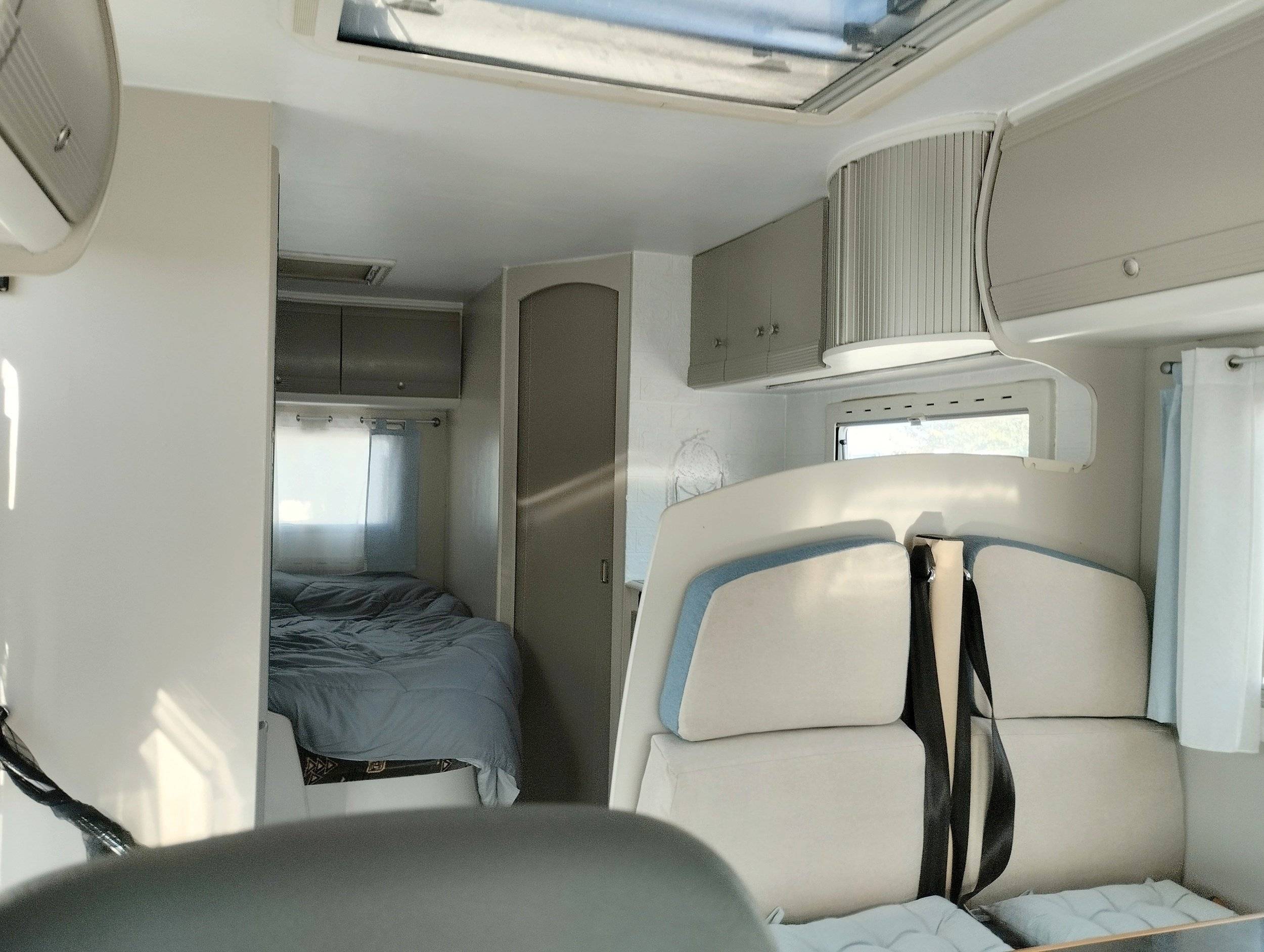 Pilote Sprinter 2,2 l CDI 130 ch