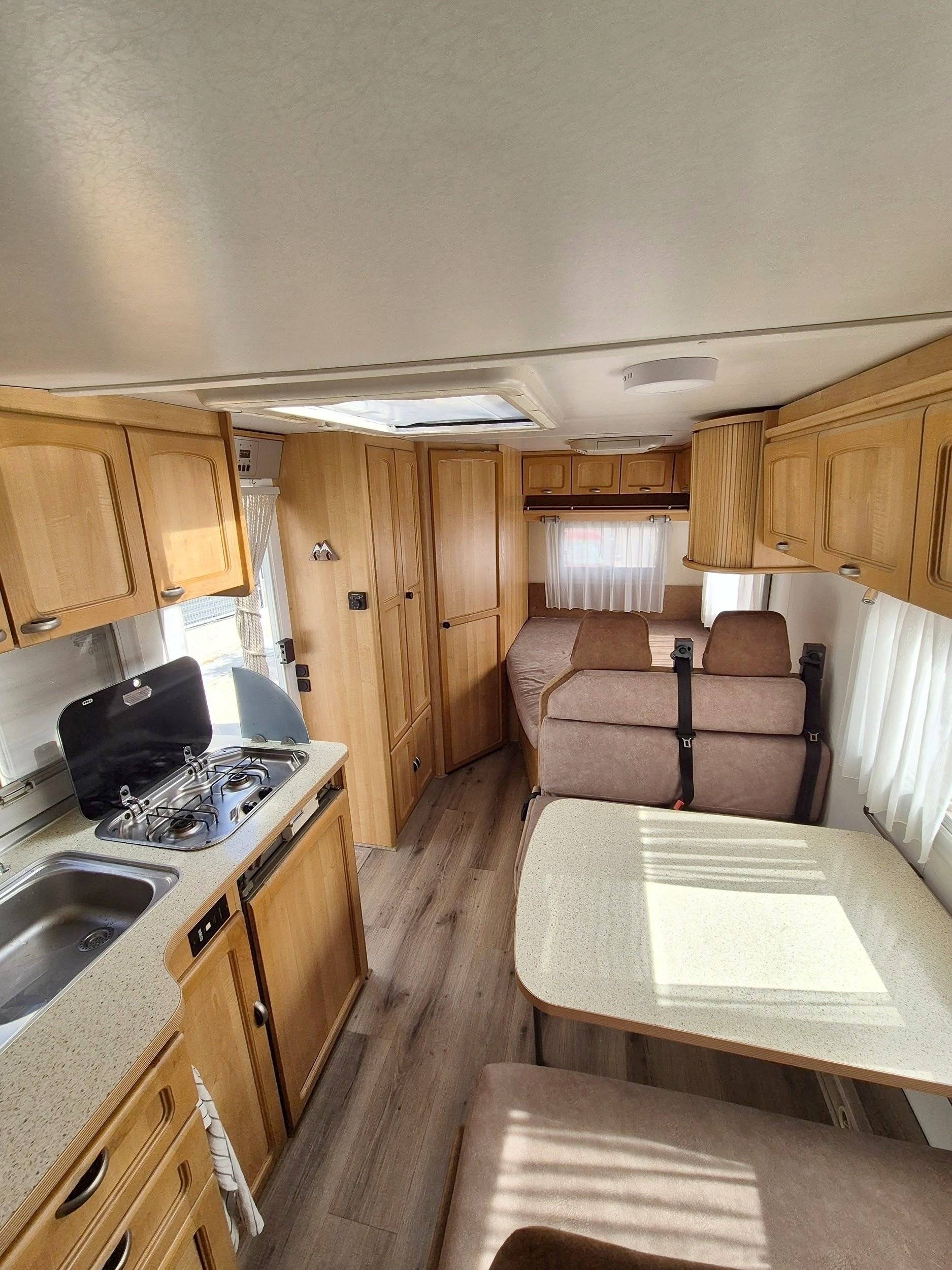 Comedor Fiat Ducato 2,8 l 115 ch/Al-Ko - Yescapa