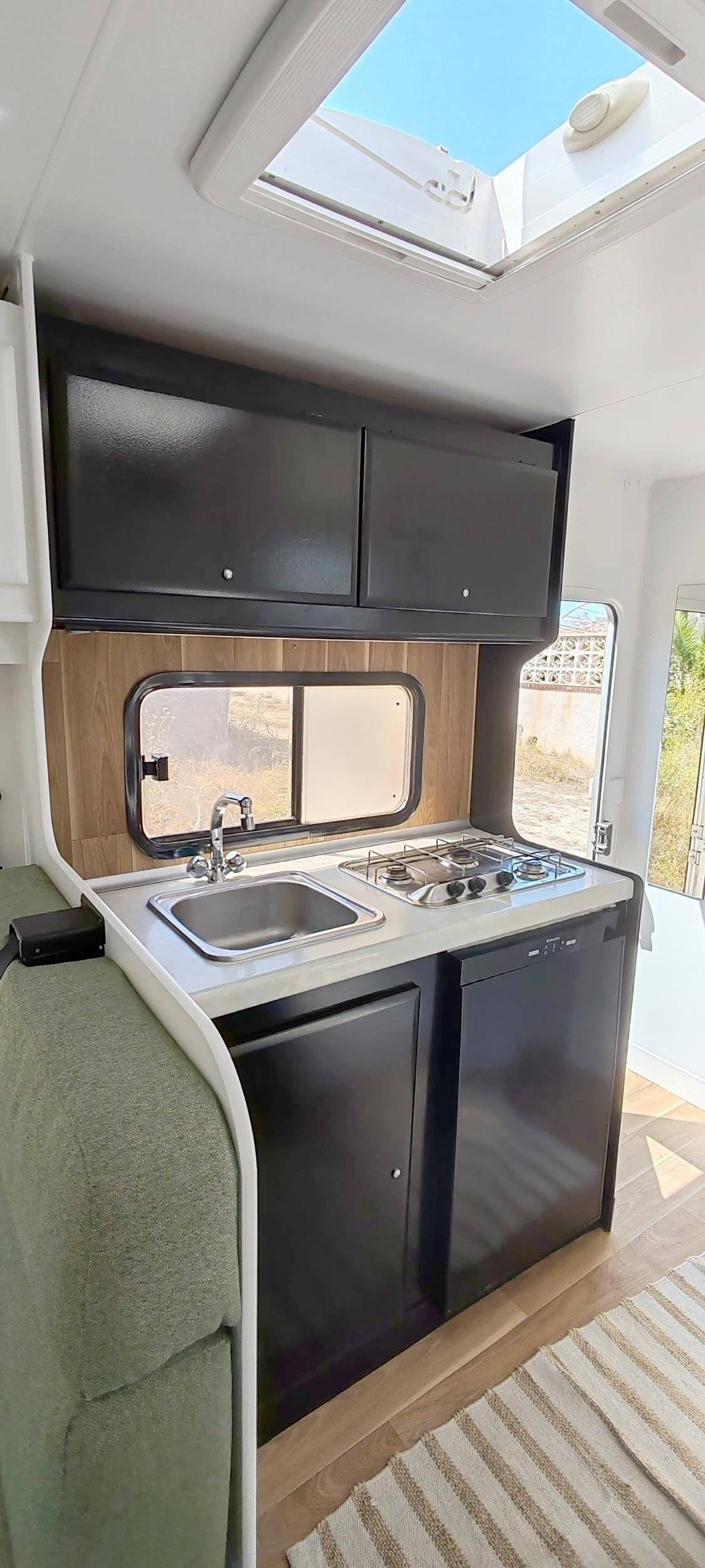 Sun Living Sun Roller