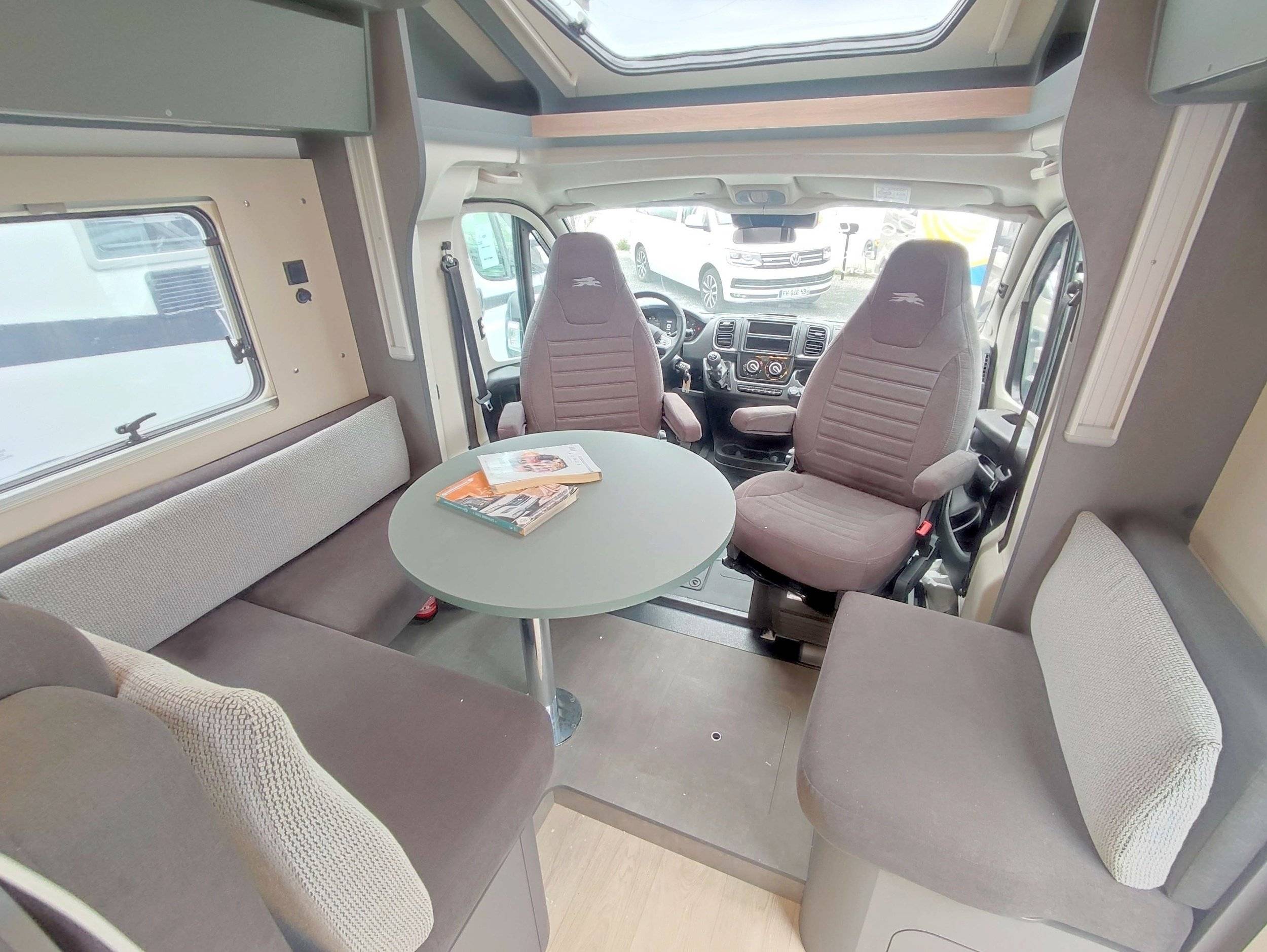 Essecke Fiat Ducato 2.2L MTJ 140 CH - Yescapa