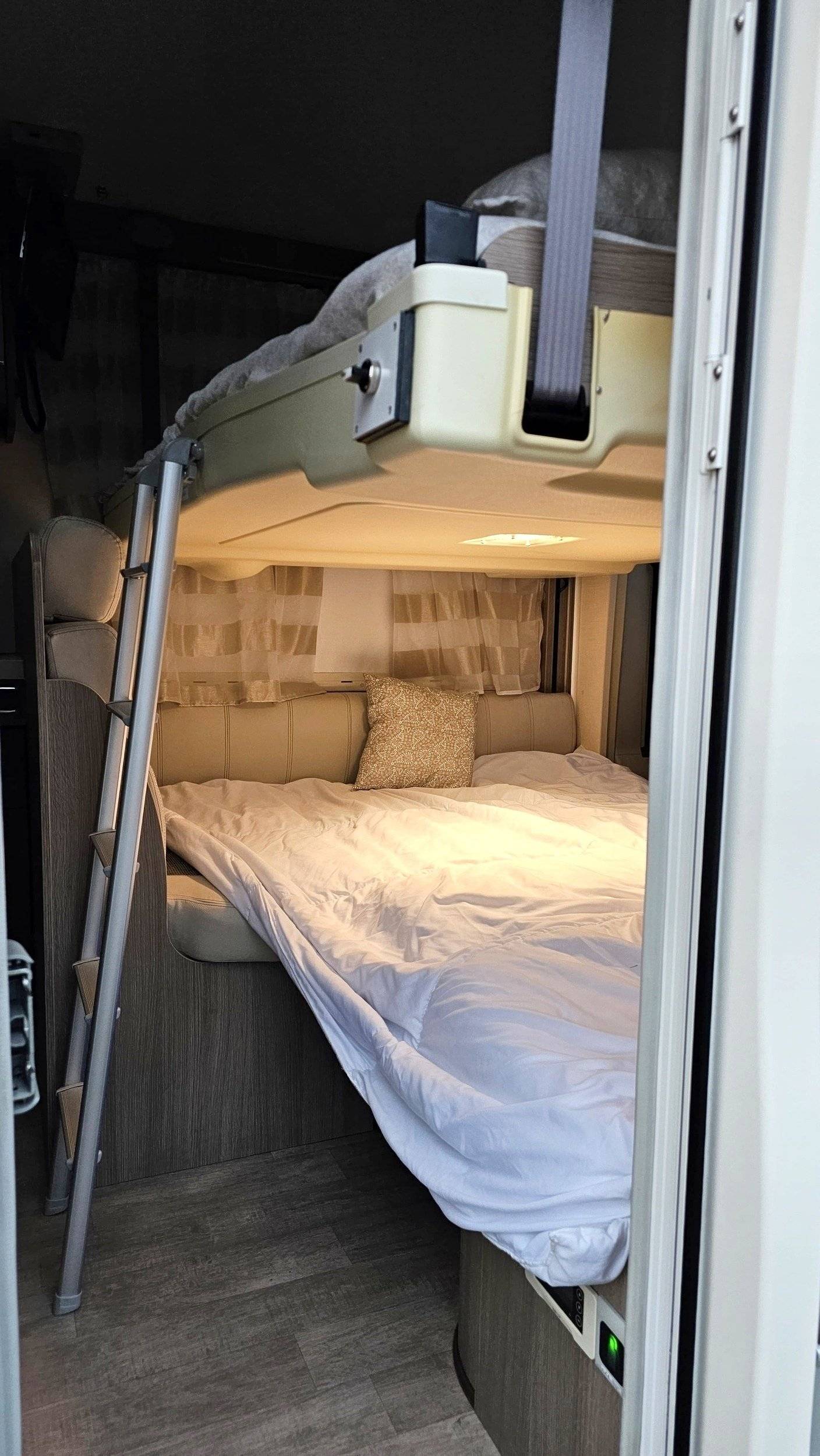 Chausson 2,3 l 130 ch.