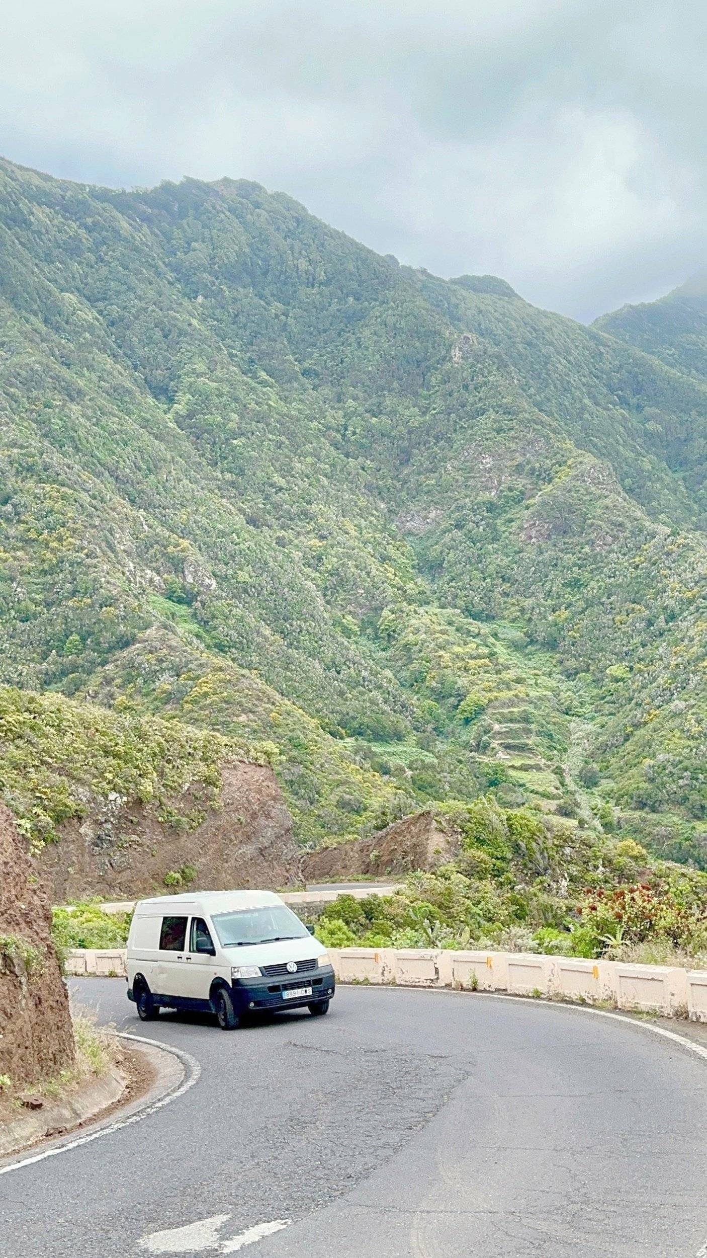 Volkswagen Transporter T5 2.5 TDI