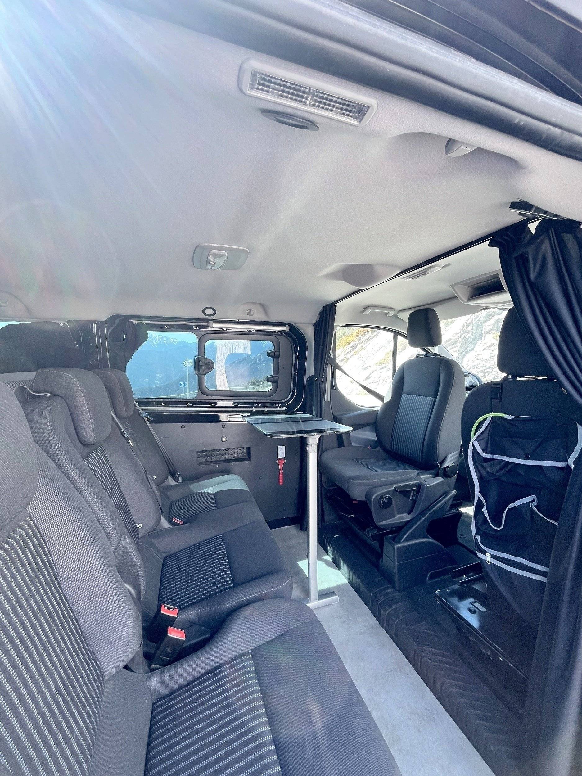 Coin cuisine Ford Transit Custom 2,0 l 130 ch - Yescapa