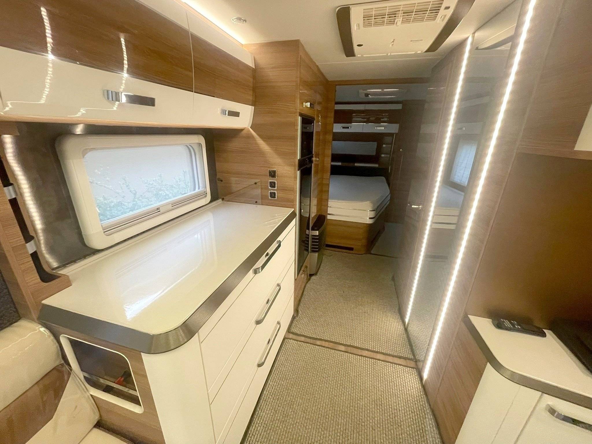 Knaus Bellini 620 Royal