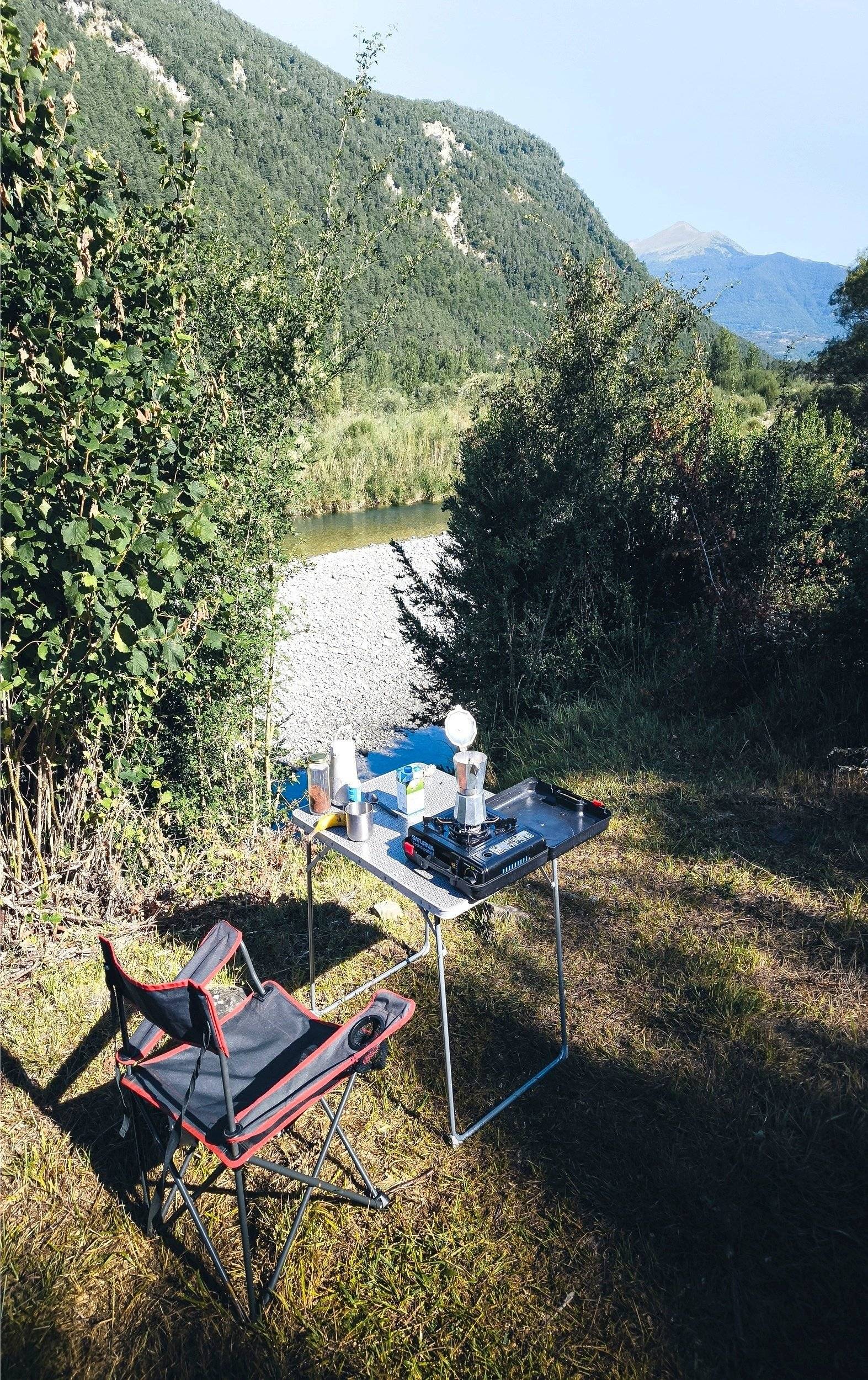 Dining Area Volkswagen Volkswagen Transporter T4 - Yescapa