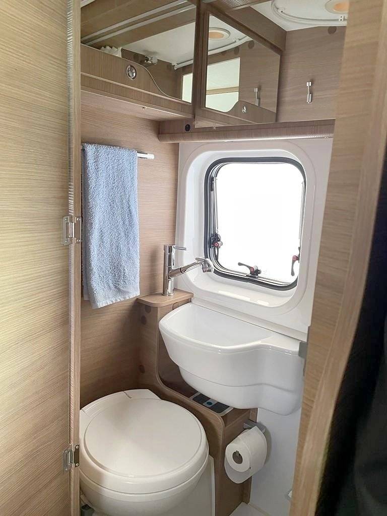 Mclouis Van 3 Maxi S-Line