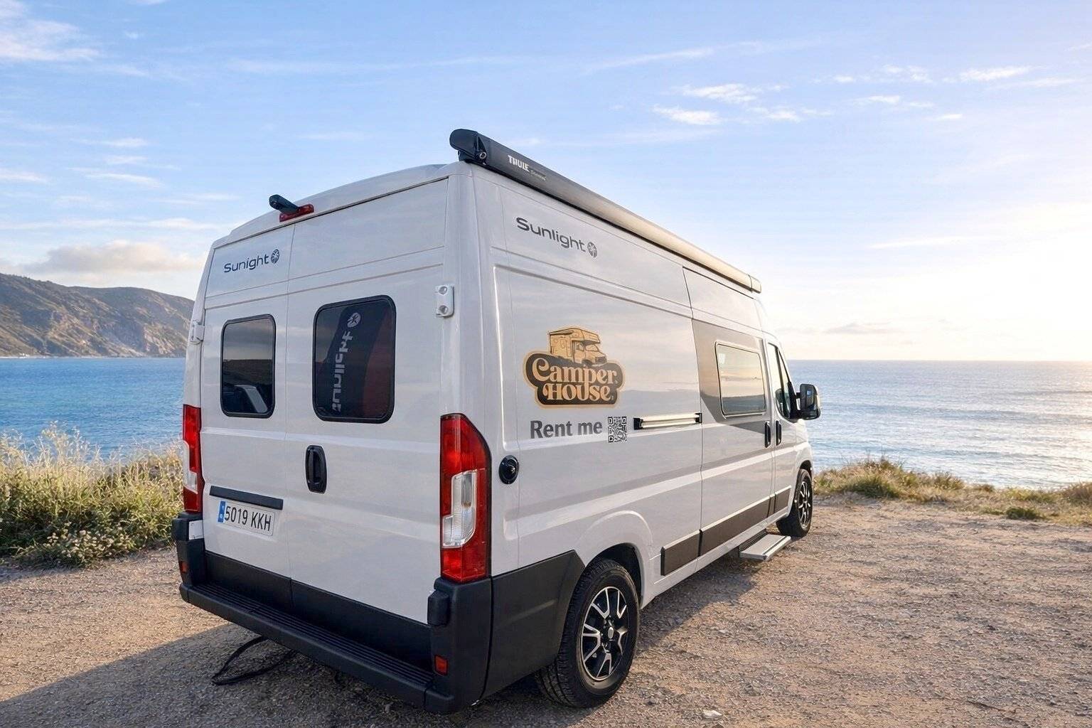 Vista del vehicle angle davanter Fiat Ducato 2,3 l Multijet 140 cv. - Yescapa