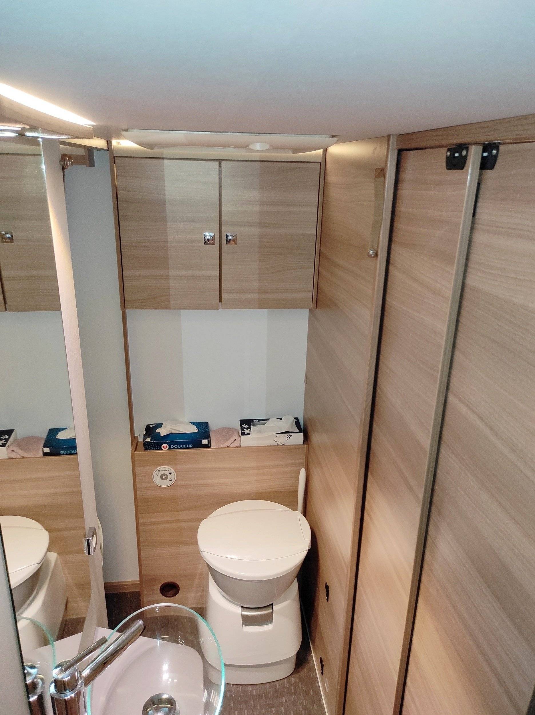 Adria matrix 670SBC 50ème anniversaire