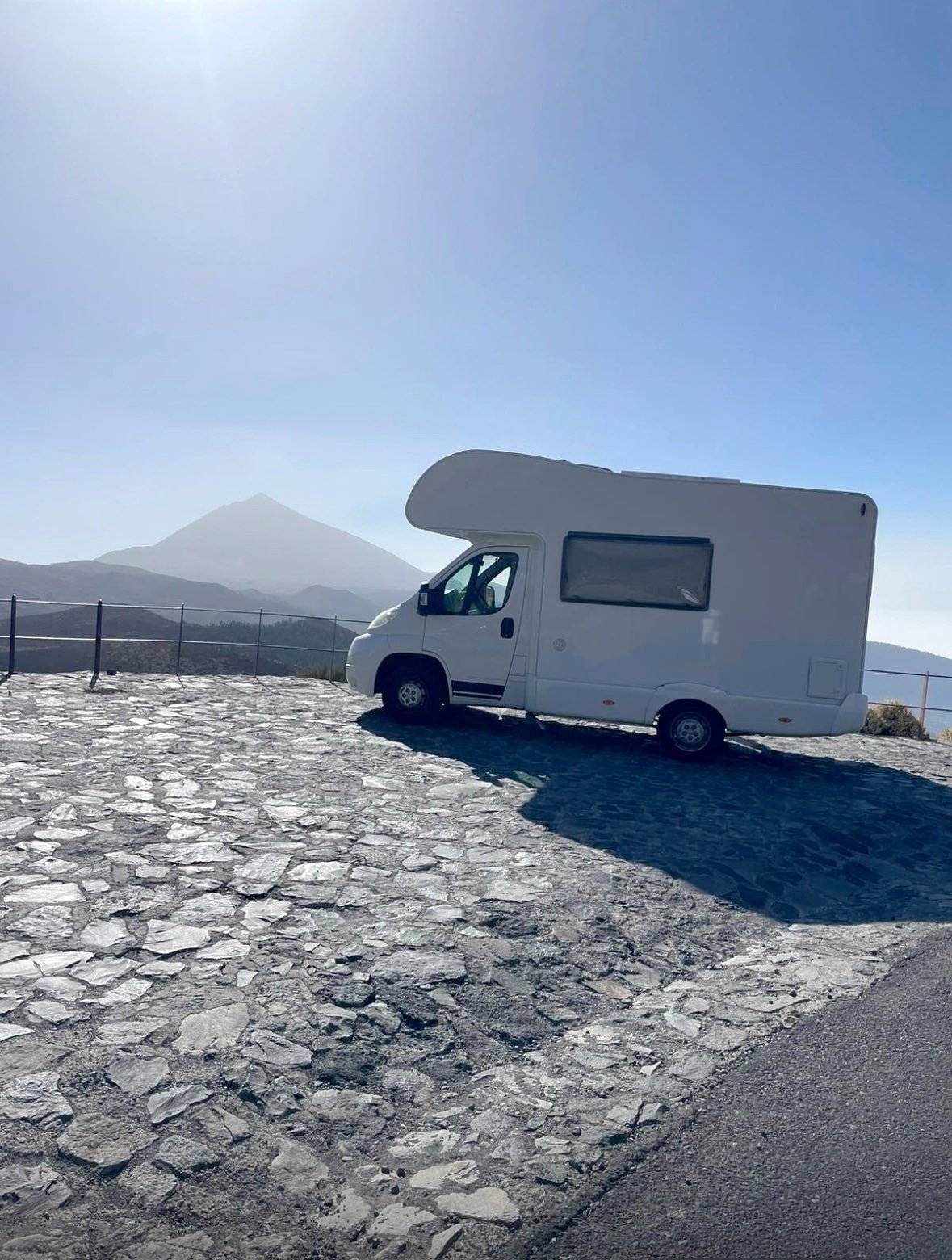 Voorkant 3/4 Fiat Fiat ducato - Yescapa