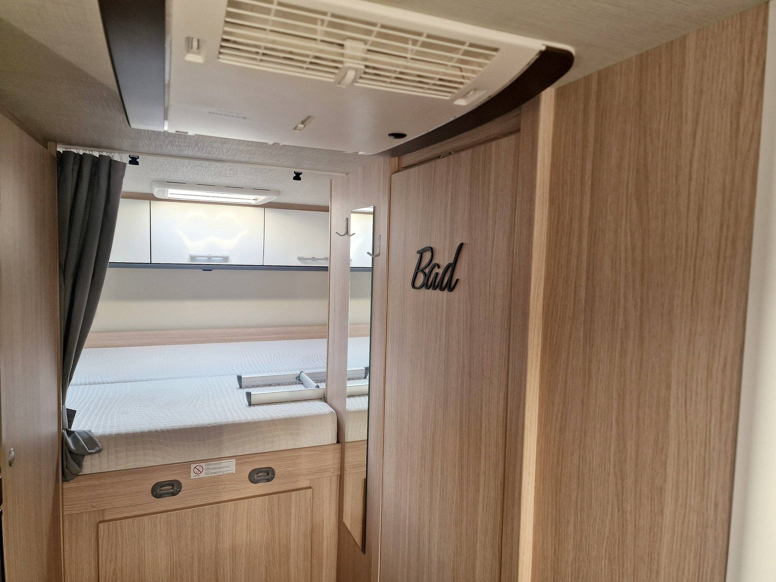 Couchages Fiat Ducato 2,3 l 150 ch - Yescapa