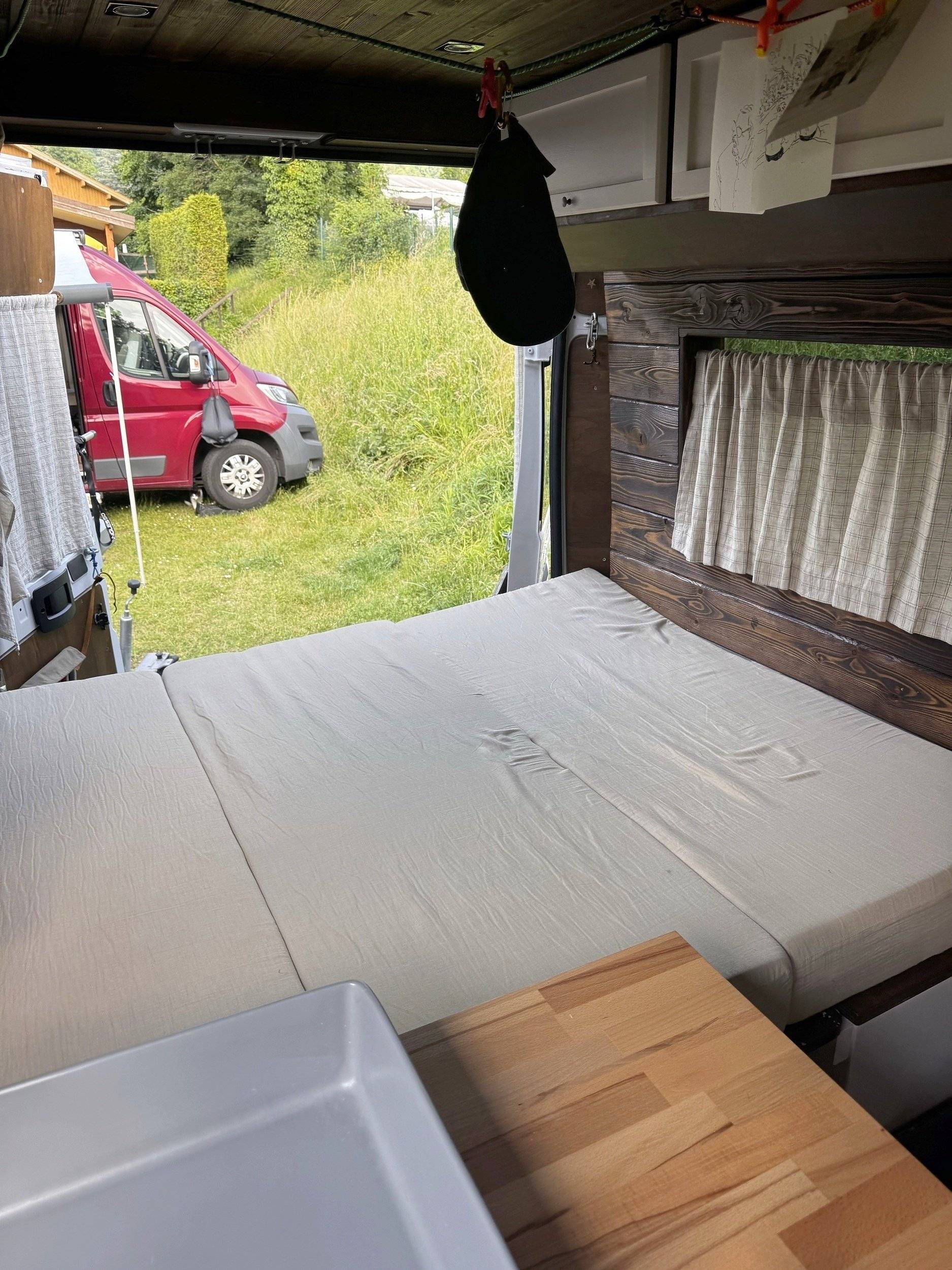 3 C Cartier/Brisebras Atalante