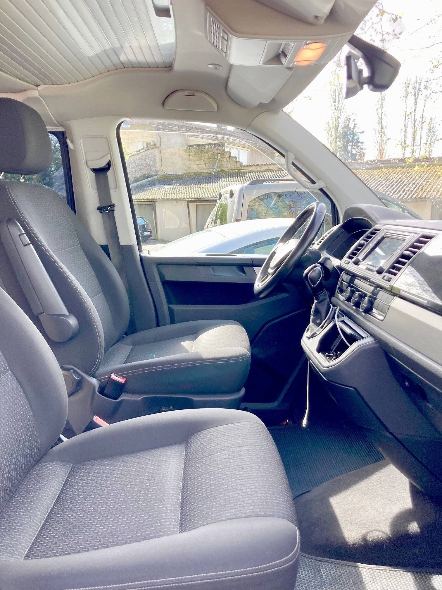 Volkswagen T6 California